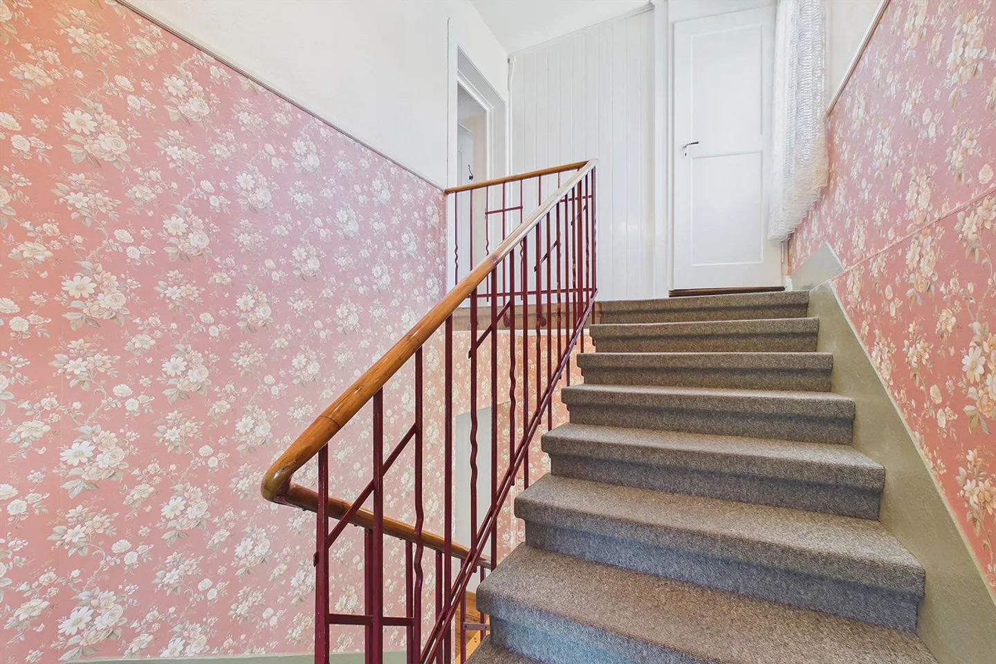 Historical Bern Townhouse with a 7.5 and a 3-room apartment - Photo 5 of 20