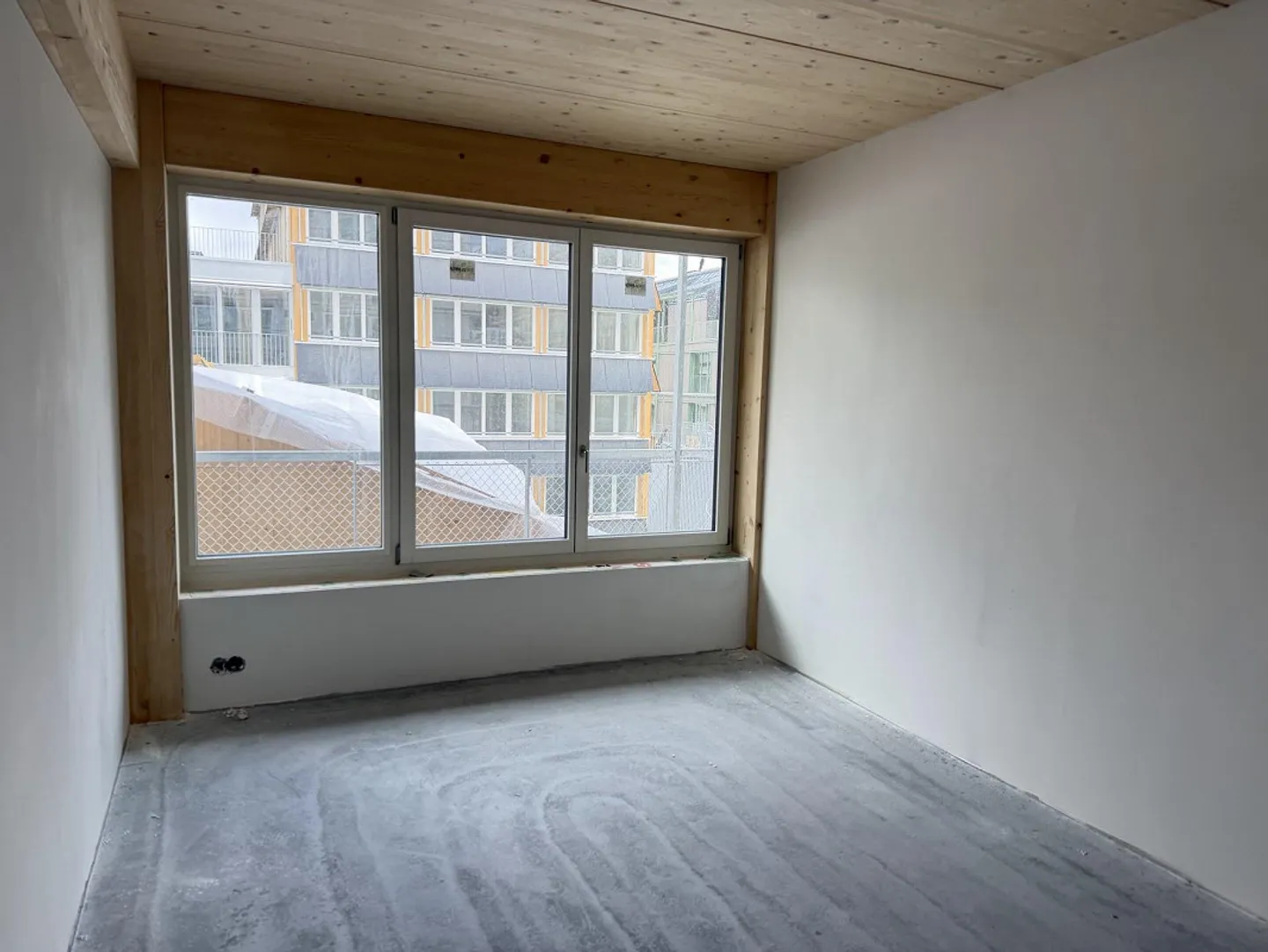Geräumige Wohnung in aufstrebendem Viertel - Foto 3 von 5