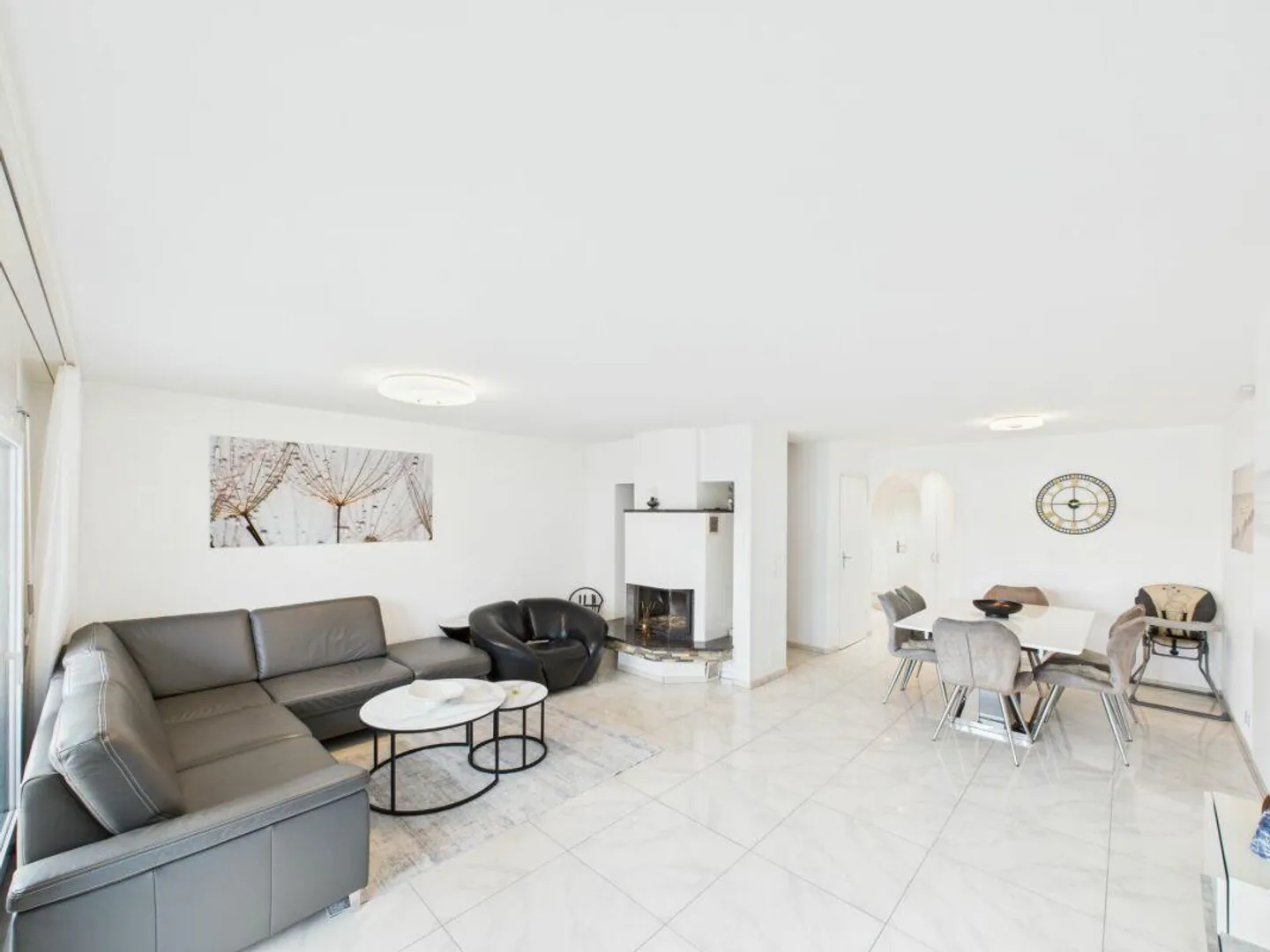 La tua casa con vista sulle montagne - tanto spazio per vivere, famiglia e tranquillità - Foto 3 di 16