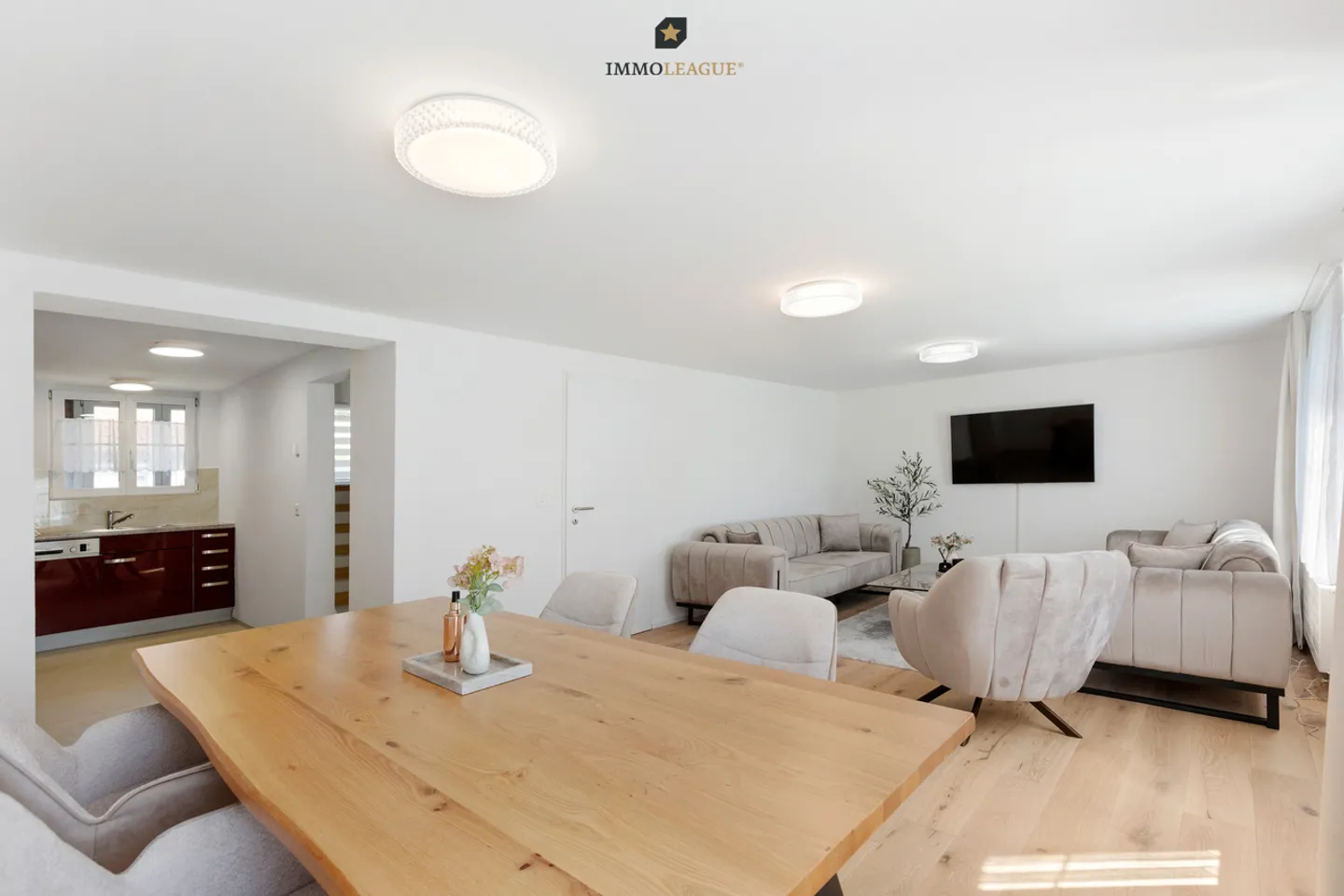 Maison familiale rénovée à Müllheim - Photo 1 sur 8