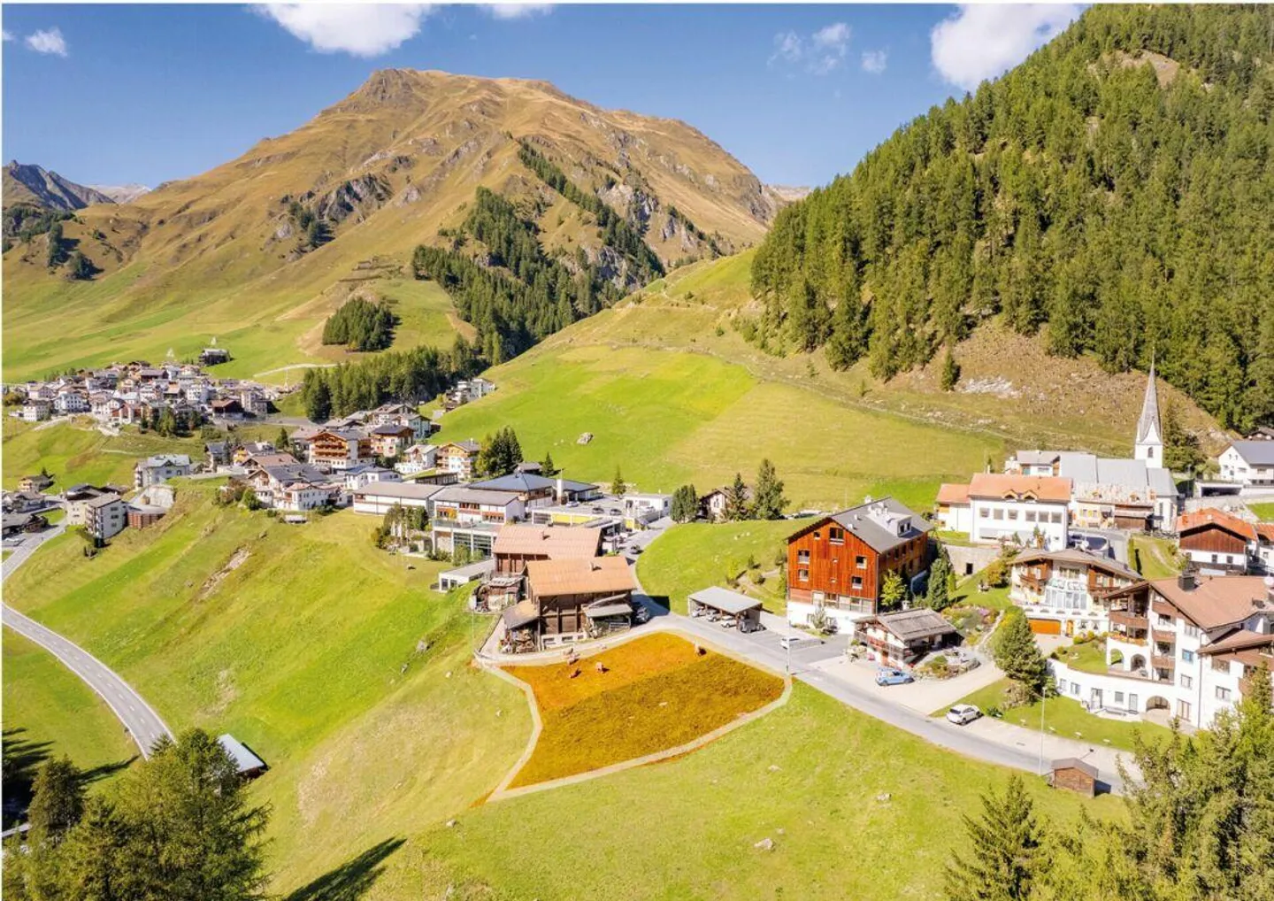 Terreno edificabile per casa plurifamiliare o unifamiliare - Foto 5 di 6