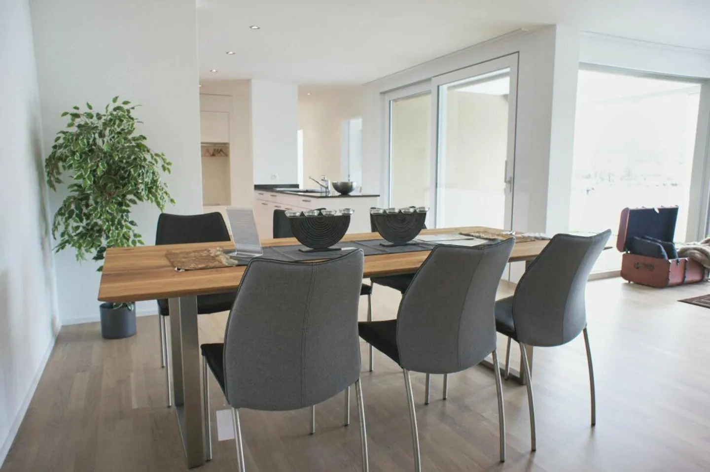 Appartamento giardino moderno con patio soleggiato - Foto 3 di 9