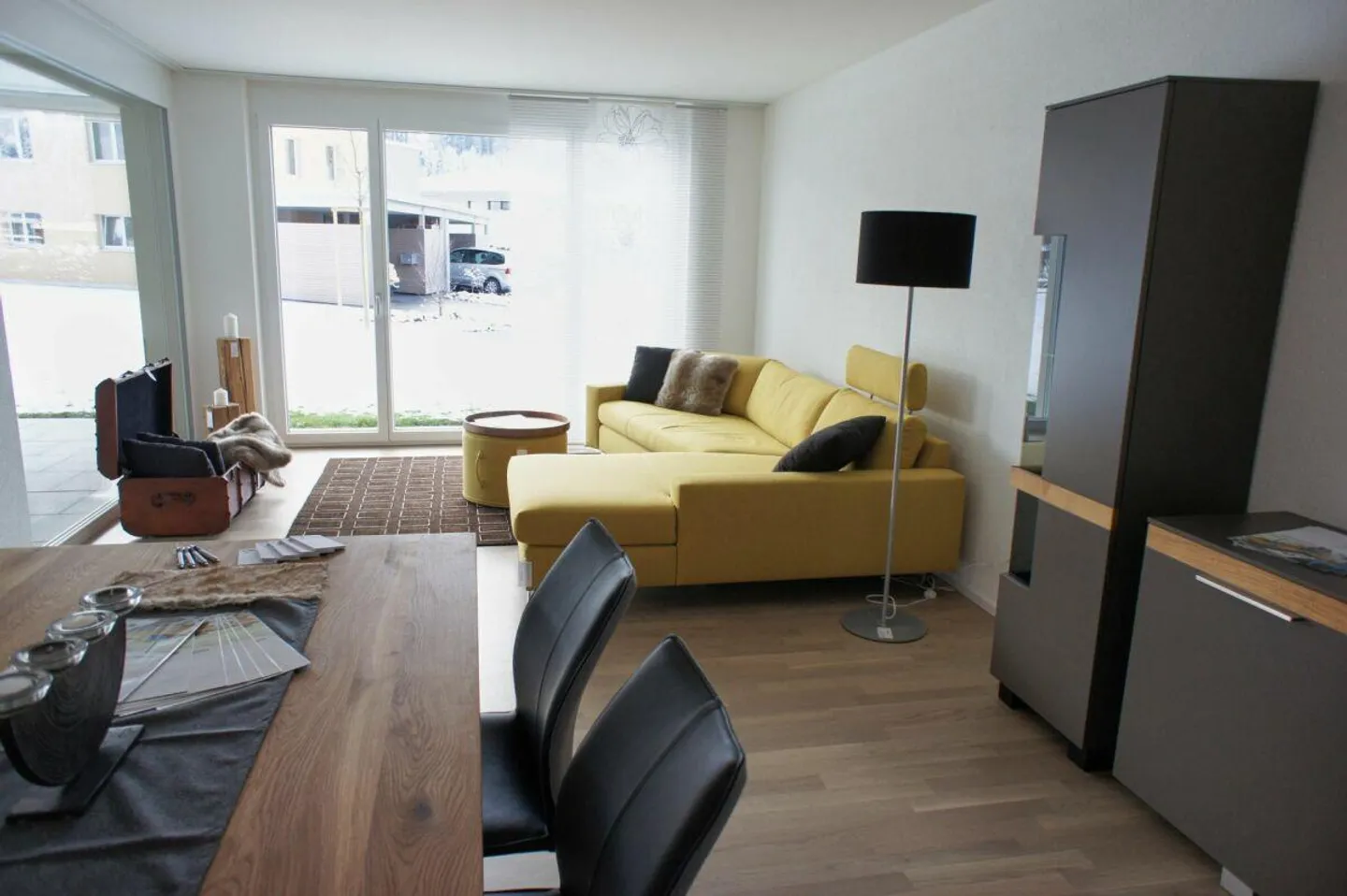 Appartamento giardino moderno con patio soleggiato - Foto 4 di 9