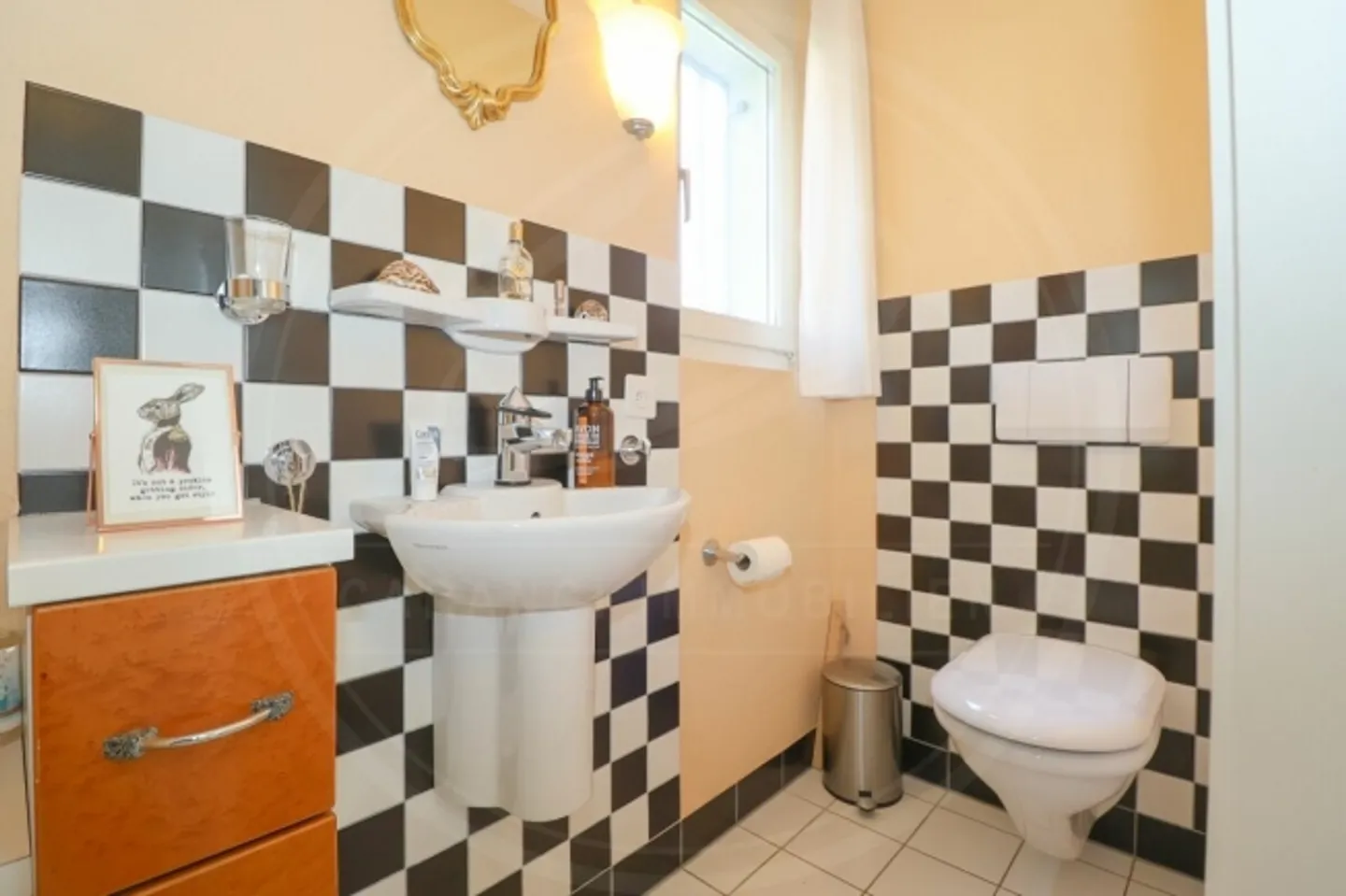 Spacious row house in a central location in Fischbach-Göslikon for rent - Photo 13 of 20