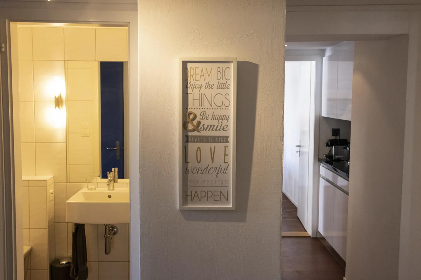 Perfect Temporary Living in Downtown St. Gallen - Photo 7 of 13