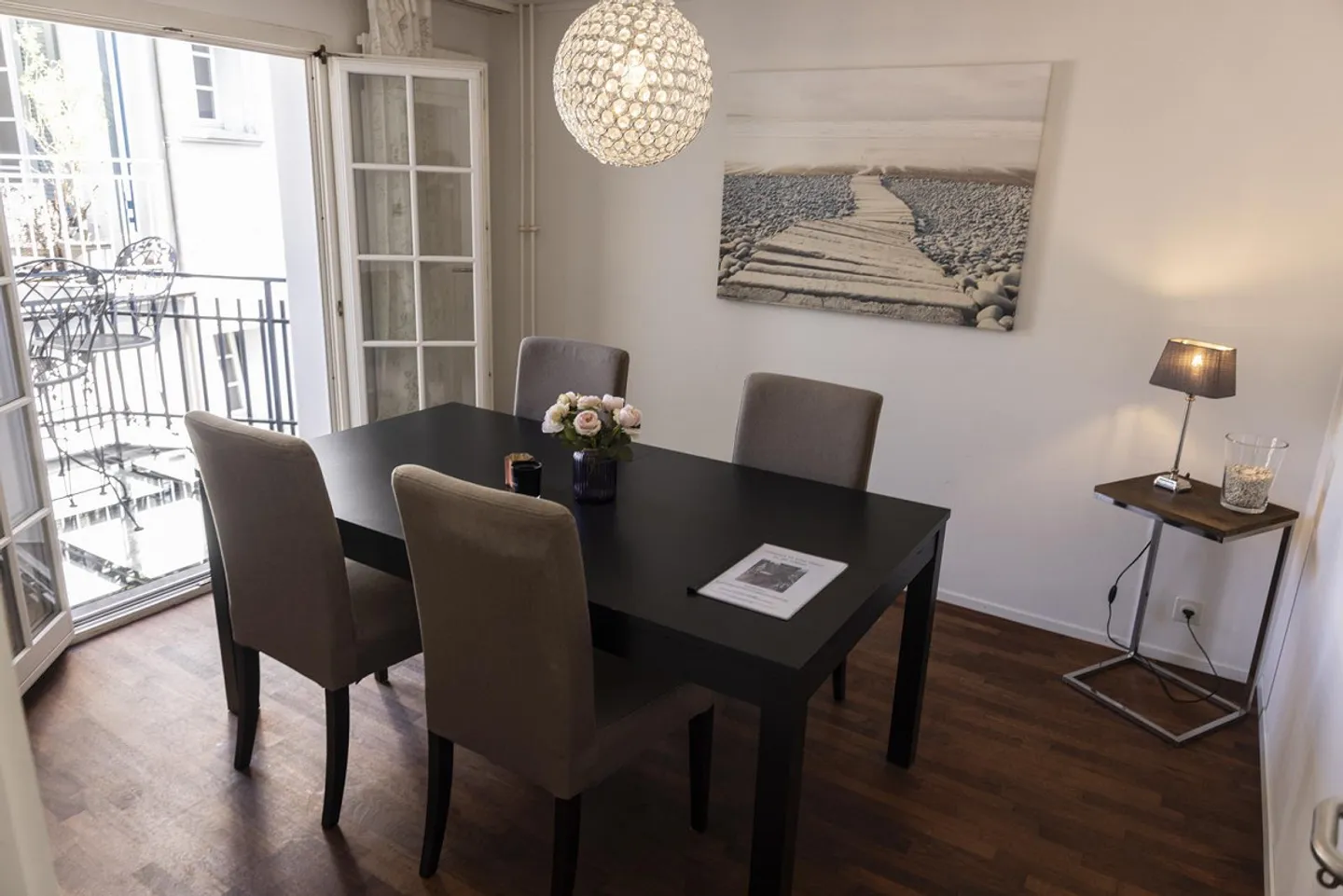 Perfect Temporary Living in Downtown St. Gallen - Photo 2 of 13