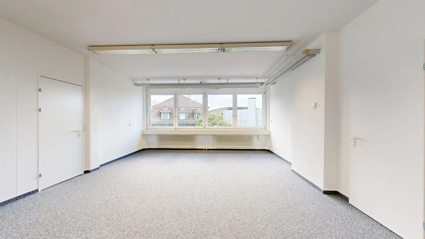 Bis zu 230 m² Büroflächen im Herzen von Thun  flexibel nutzbar - Foto 11 von 12