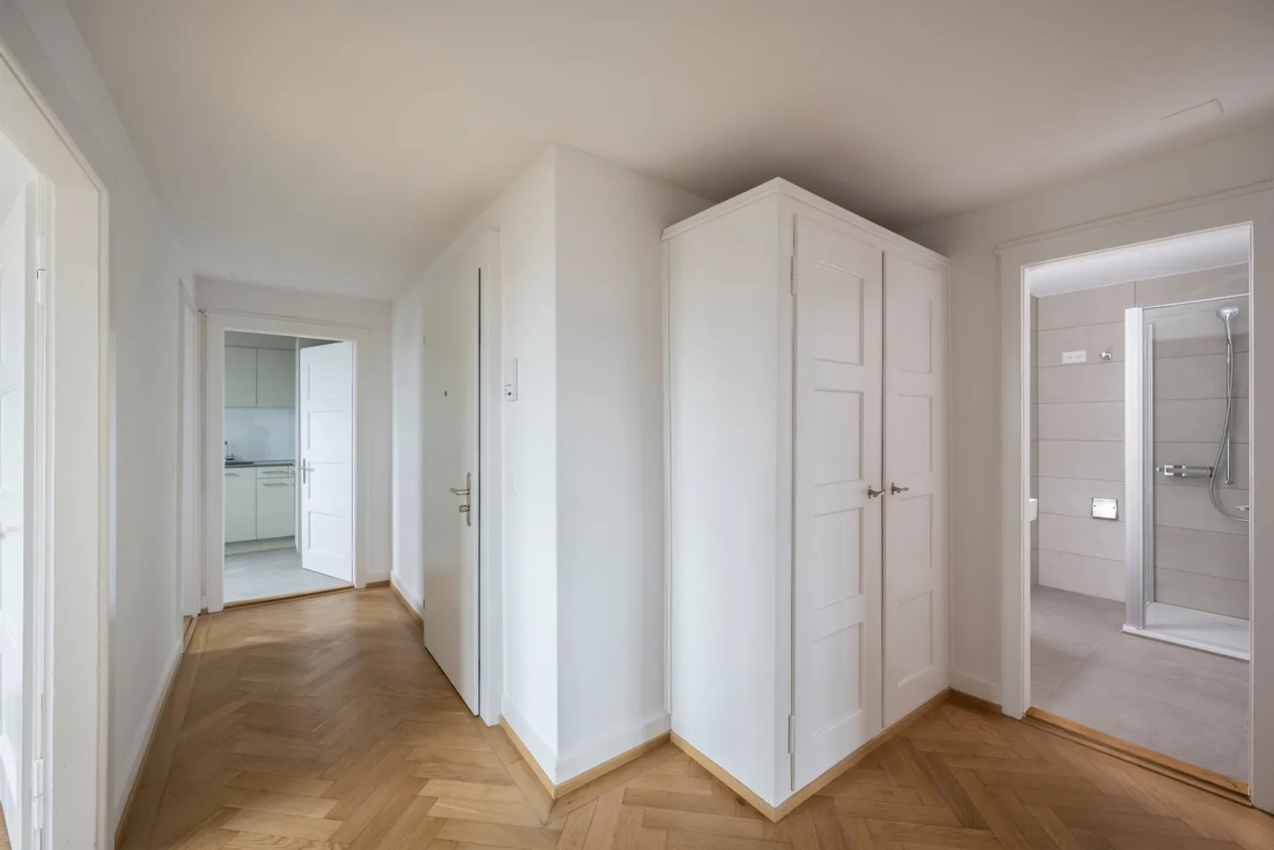 Appartamento moderno a Küsnacht ZH - Foto 2 di 6