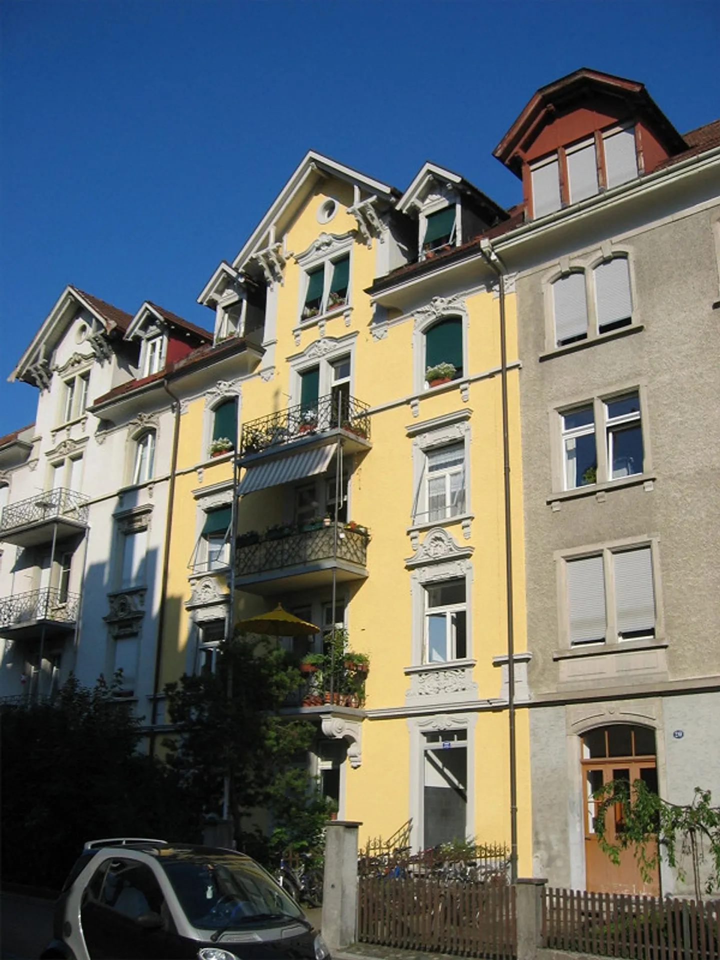 3.5 Zimmer-Dachwohnung mit Balkon - Foto 1 von 14