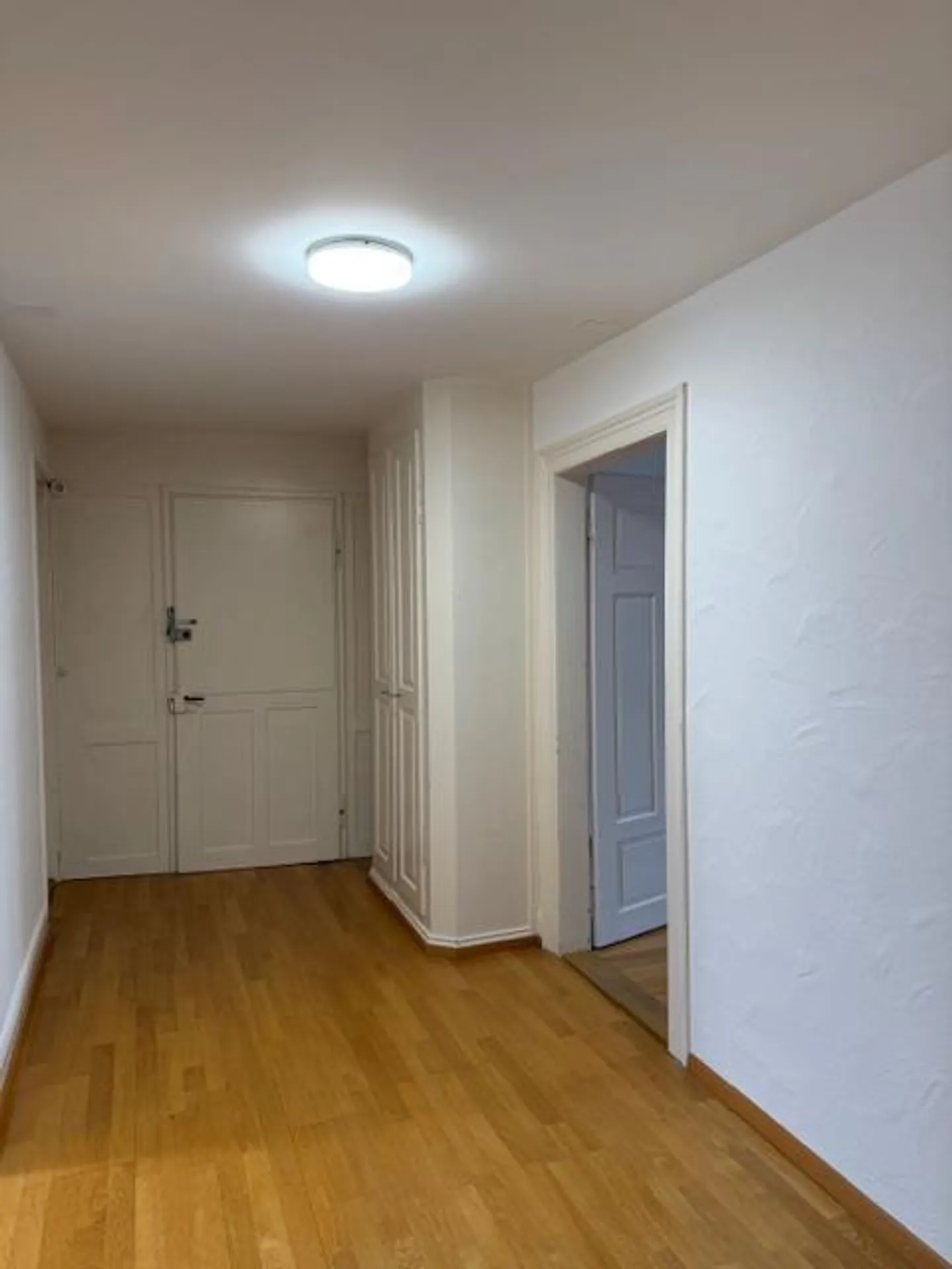 3.5 Zimmer-Dachwohnung mit Balkon - Foto 9 von 14