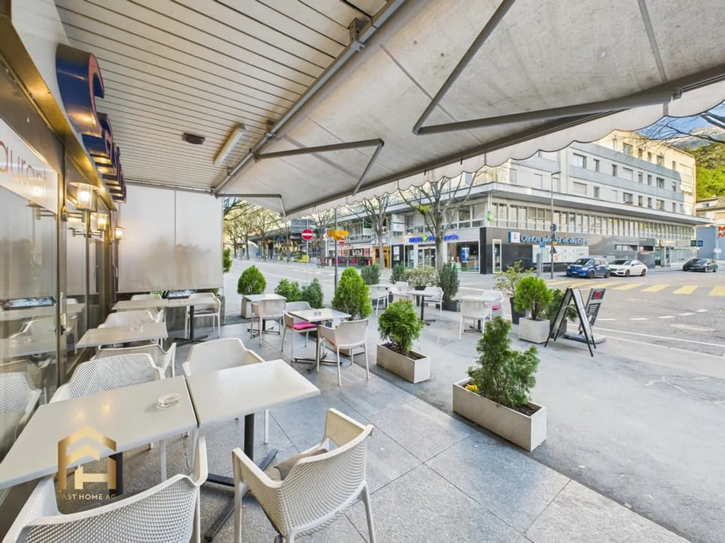 Rare find: Hotel with gastronomy and wellness offerings in the center - Photo 1 of 13