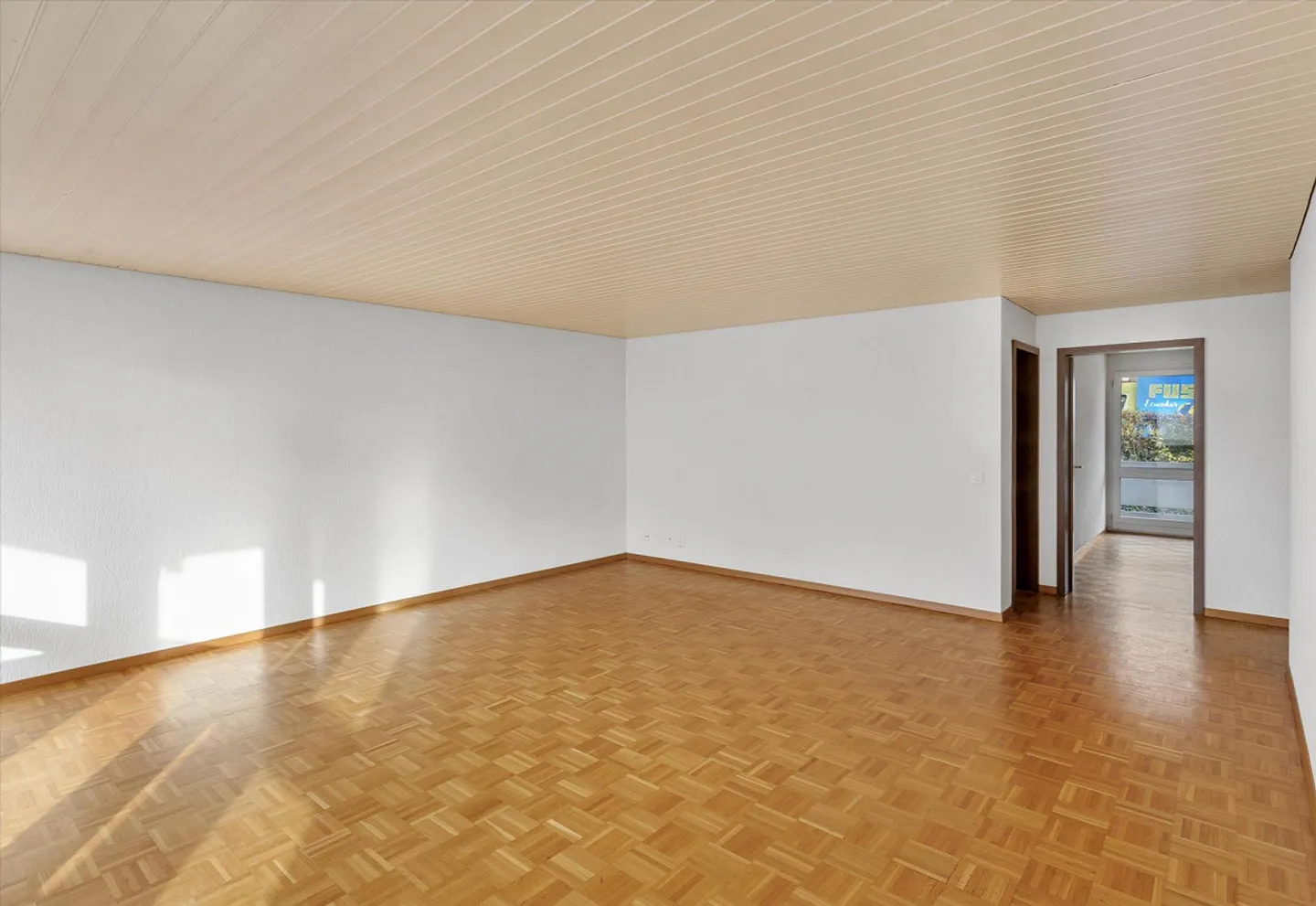 Bel appartement de 3.5 pièces avec terrasse - Photo 2 sur 4