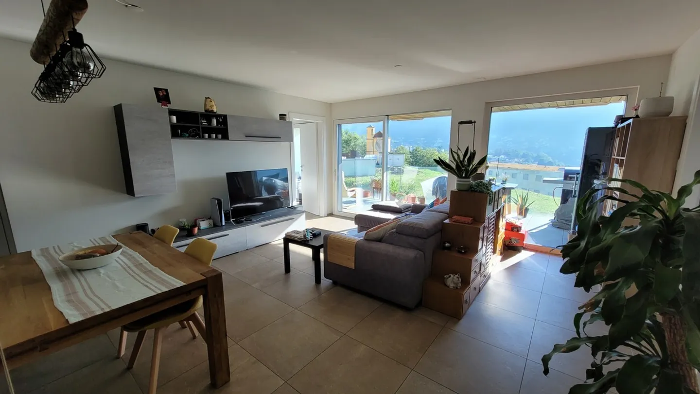 À louer, appartement de 3,5 pièces avec vue sur le lac - Photo 5 sur 7