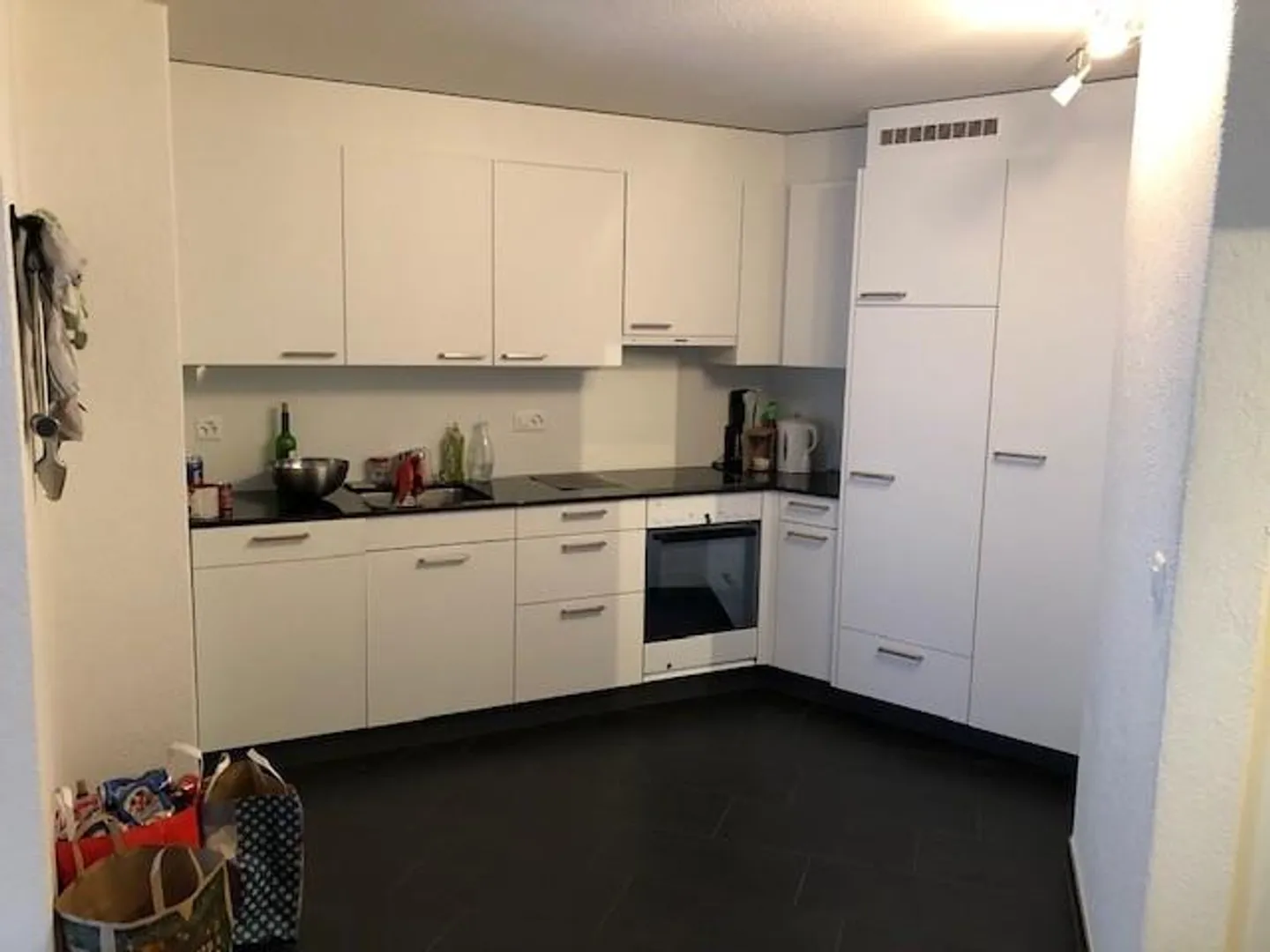 Grande appartement 2.5 pièces avec galerie + chambre à Belp - disponible à partir de septembre 2026 - Photo 3 sur 15