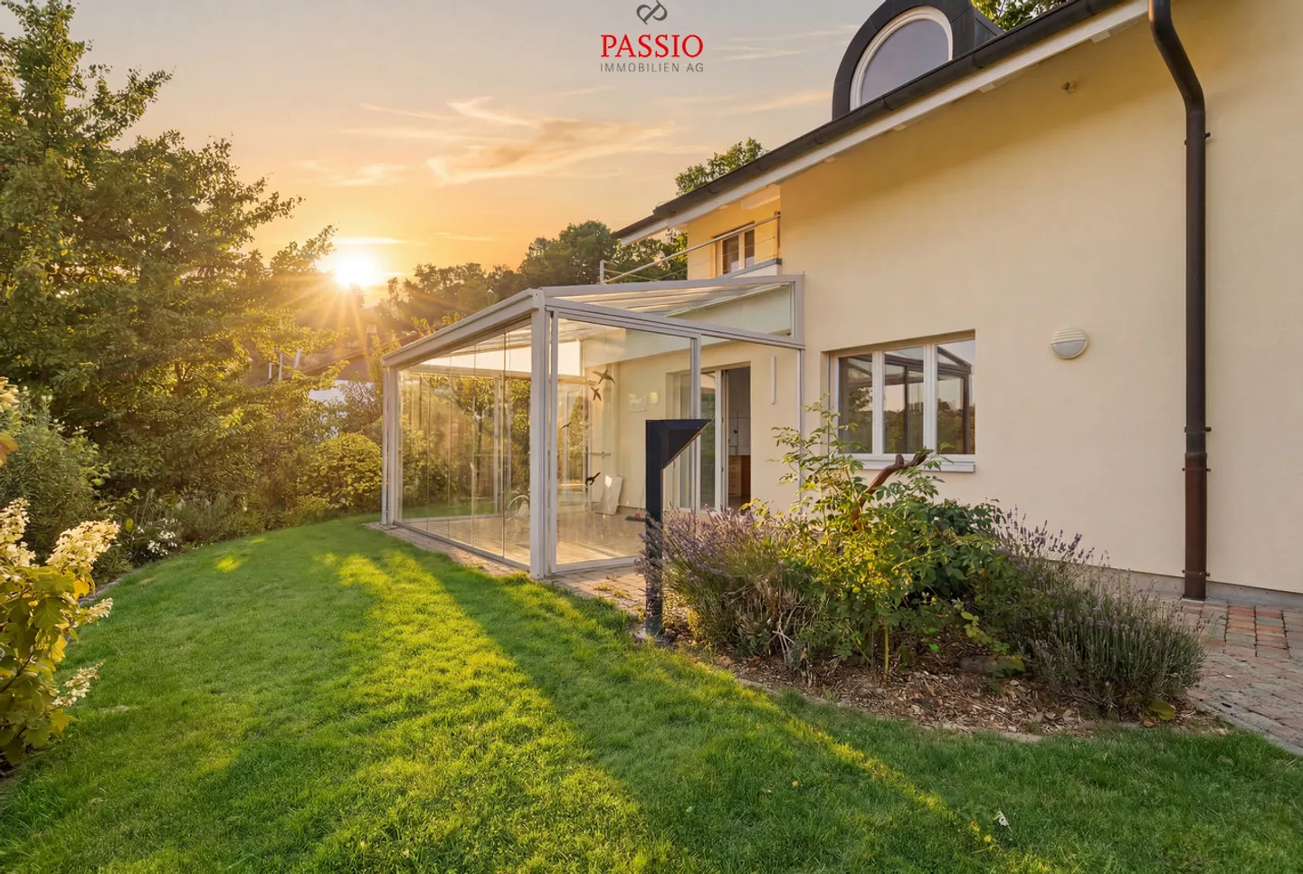 A villa of the highest class with space for your living dreams - Photo 7 of 19