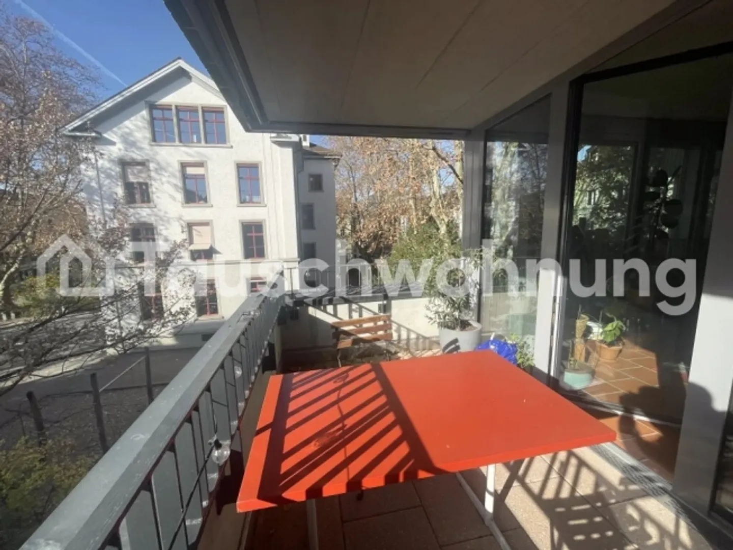 Appartement lumineux et spacieux de 3,5 pièces au cœur du Kreis 4 à échanger - Photo 4 sur 10