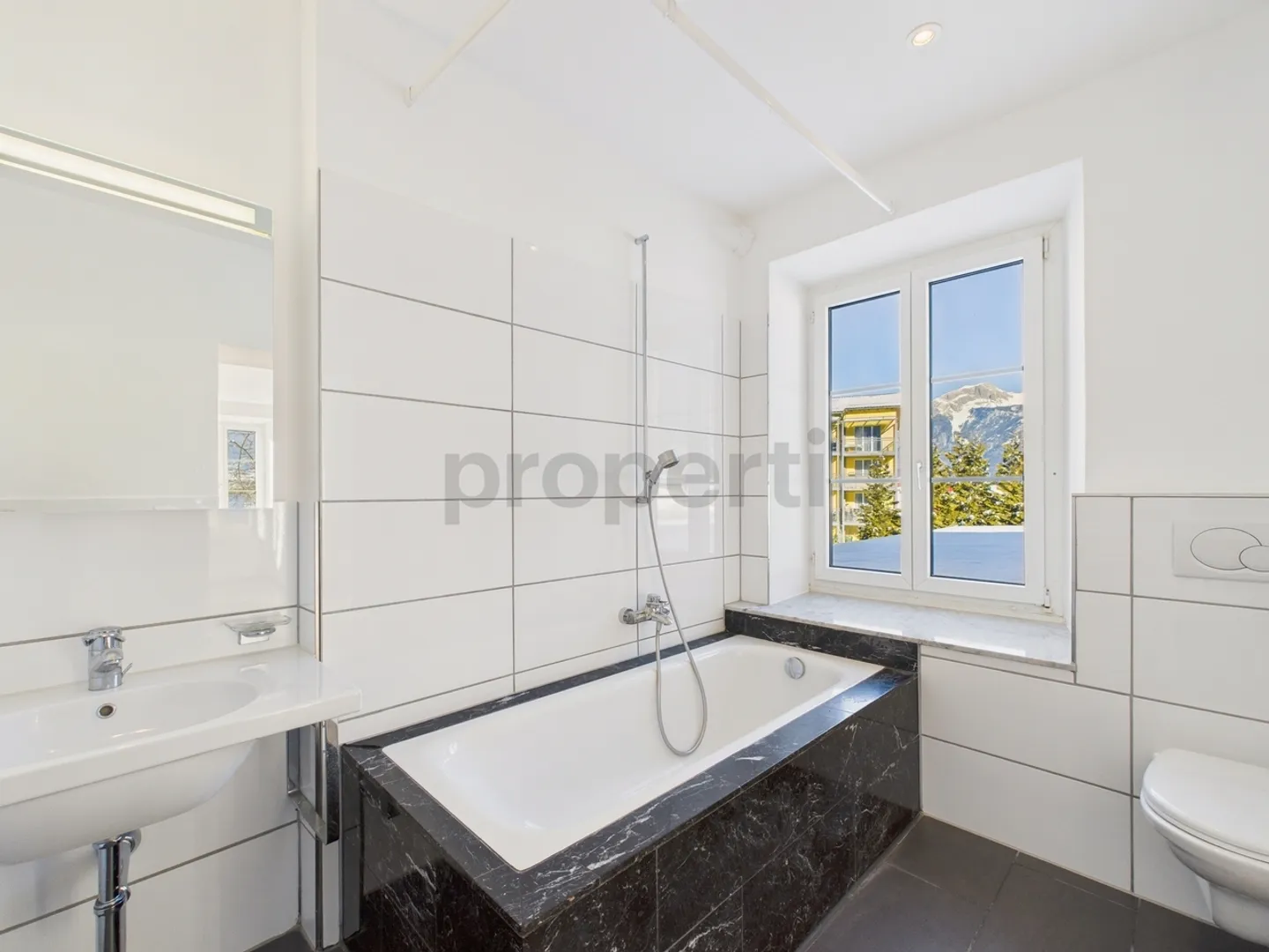 Appartamento in terrazza soleggiato di 4,5 stanze a Luchsingen - Foto 9 di 12