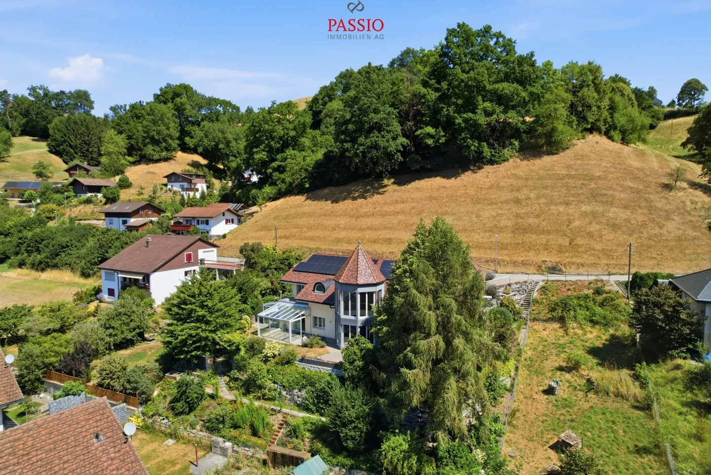 A villa of the highest class with space for your living dreams - Photo 14 of 19