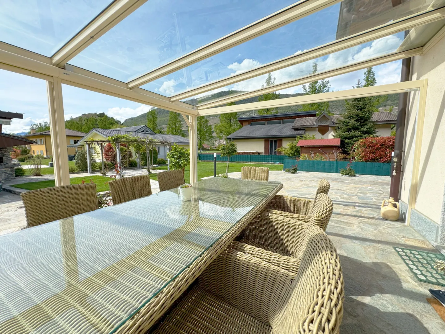 Villa with Annex in Granges - Photo 2 of 11