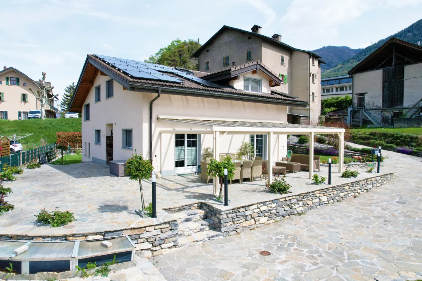 Villa with Annex in Granges - Photo 10 of 11