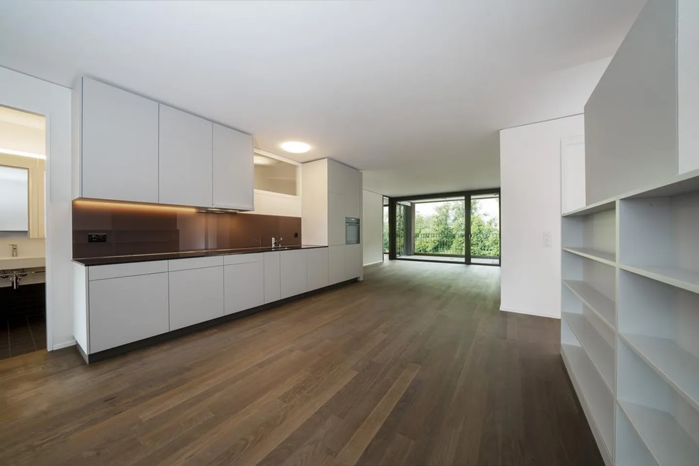 Grosszügige Wohnung an bester Lage - Foto 2 von 12