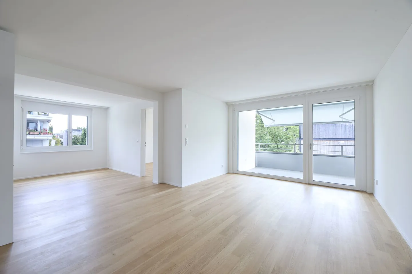 Your personal retreat with style and comfort - Photo 2 of 9