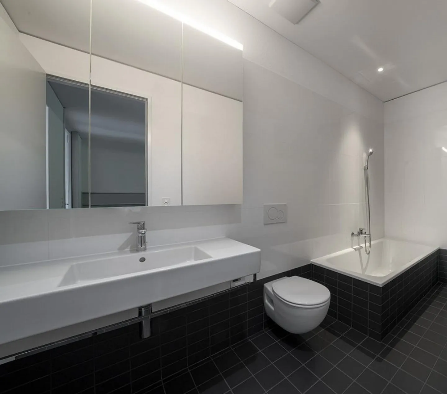 Grosszügige Wohnung an bester Lage - Foto 8 von 12