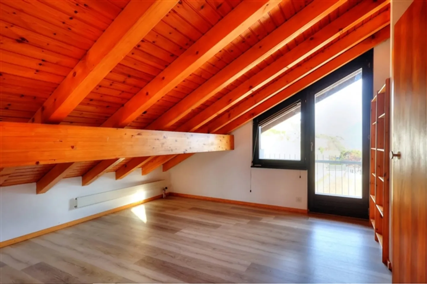 «Spacieux duplex de 7.5 pièces, au cœur des vignes» - Photo 9 sur 10