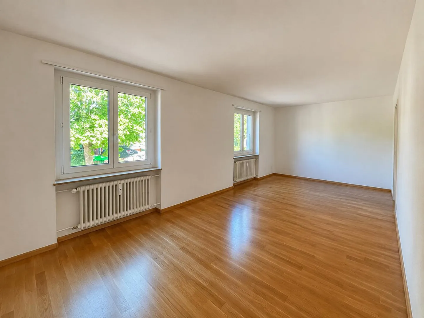 Ampio appartamento di 3,5 locali in posizione tranquilla - Foto 6 di 11