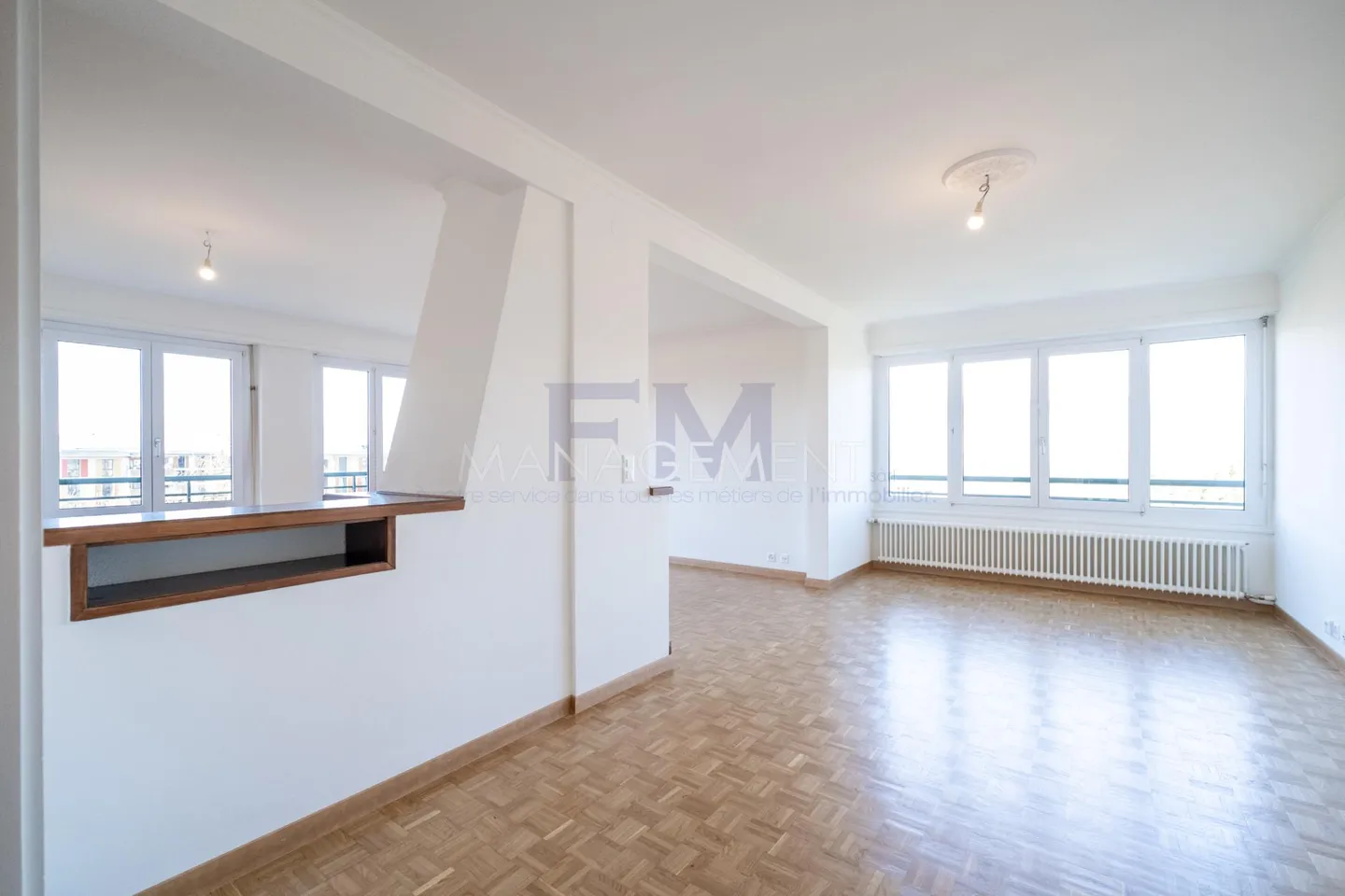 Meyrin - Av de Vaudagne - 6 rooms on the 6th floor, approx. 125m2 - Photo 3 of 20