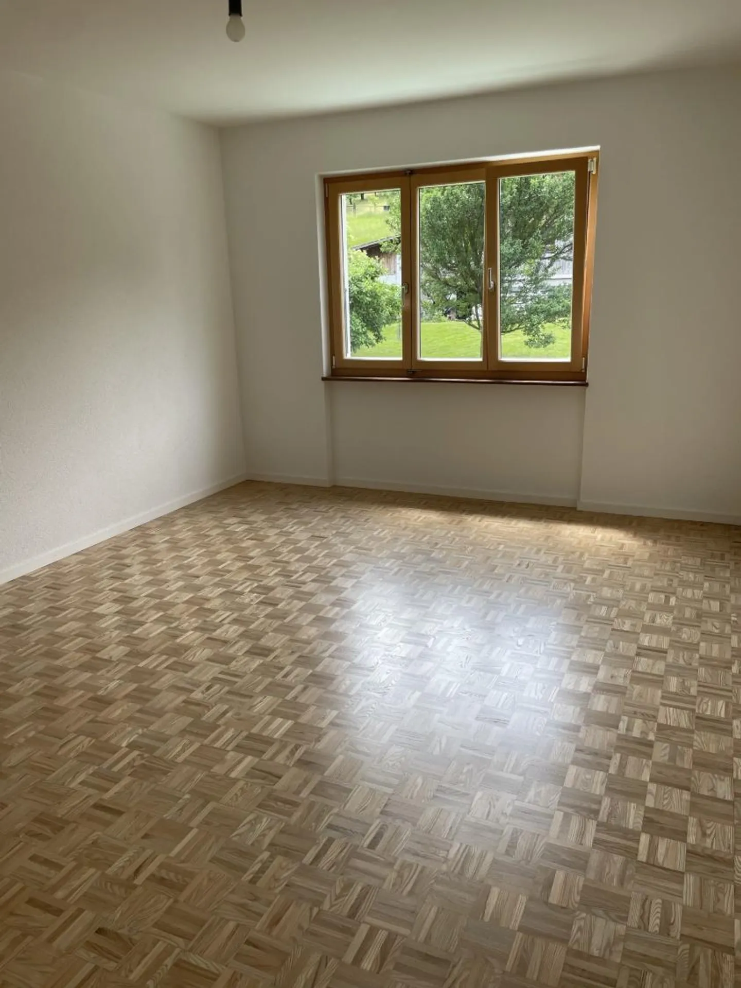 Appartement Charmant avec Jardin - Photo 3 sur 9