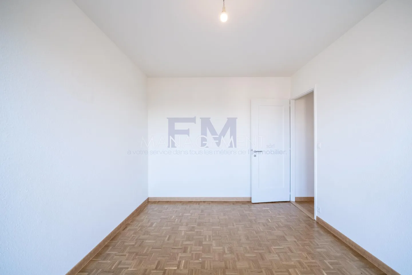 Meyrin - Av de Vaudagne - 6 rooms on the 6th floor, approx. 125m2 - Photo 12 of 20