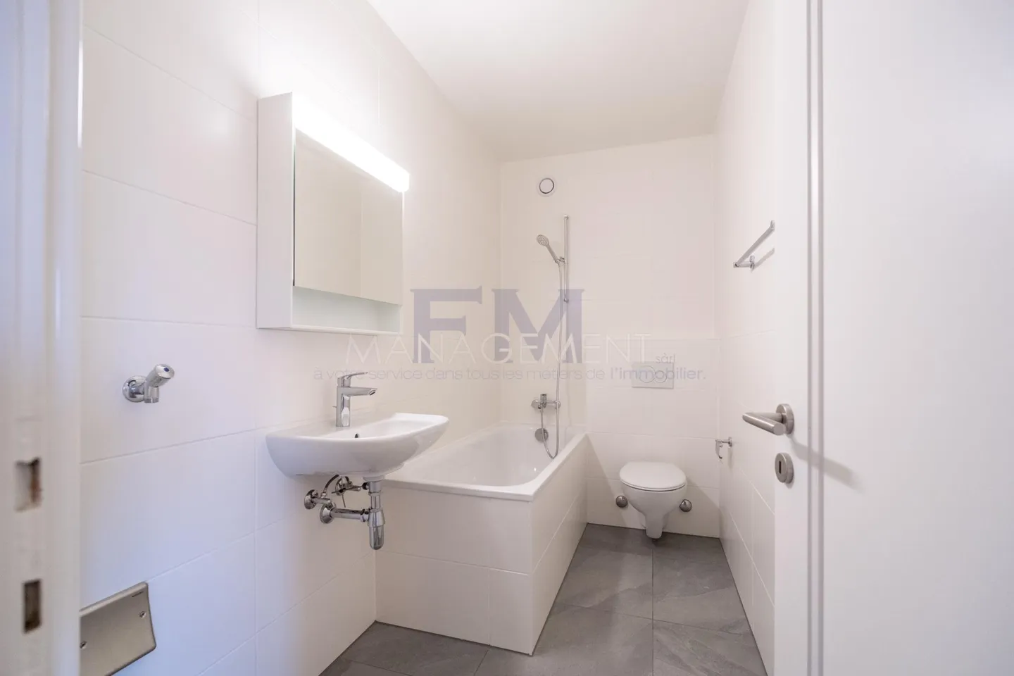 Meyrin - Av de Vaudagne - 6 rooms on the 6th floor, approx. 125m2 - Photo 15 of 20