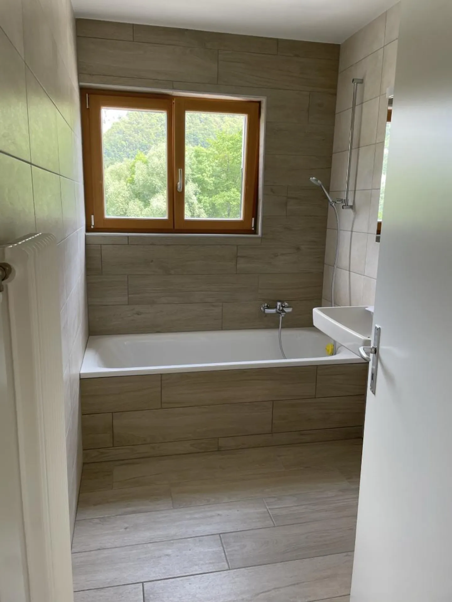 Appartement Charmant avec Jardin - Photo 7 sur 9