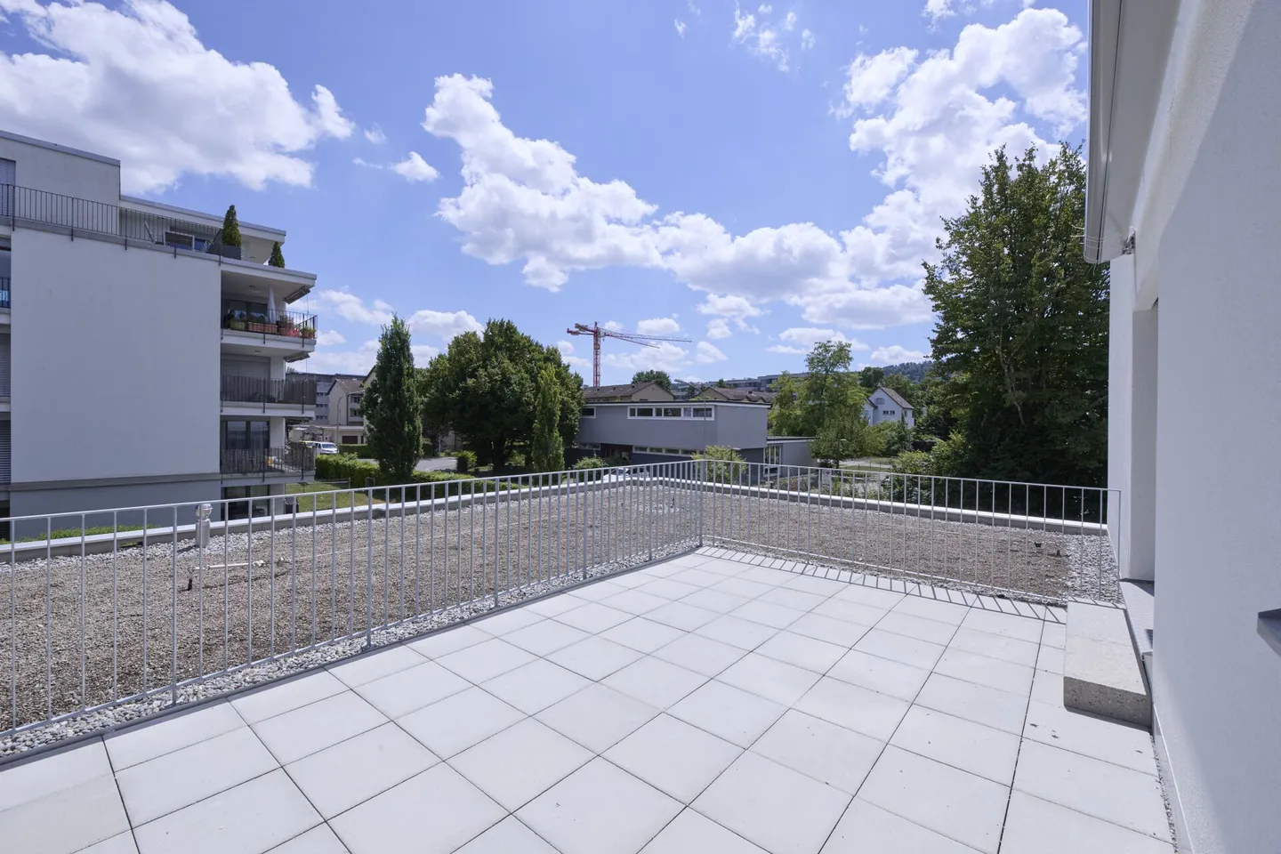 Oasi abitativa luminosa con grande terrazza - Foto 9 di 12