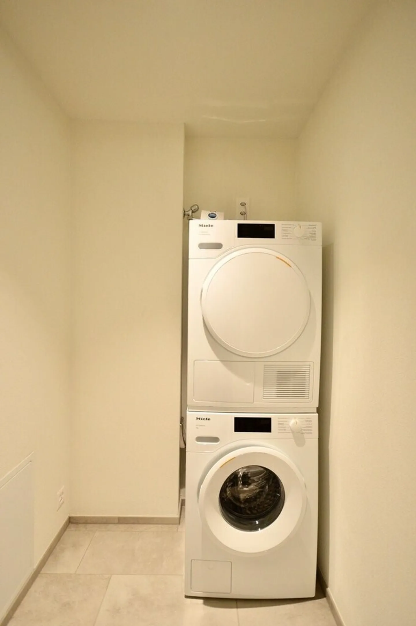 Charmante Wohnung in Zürich - Foto 8 von 8