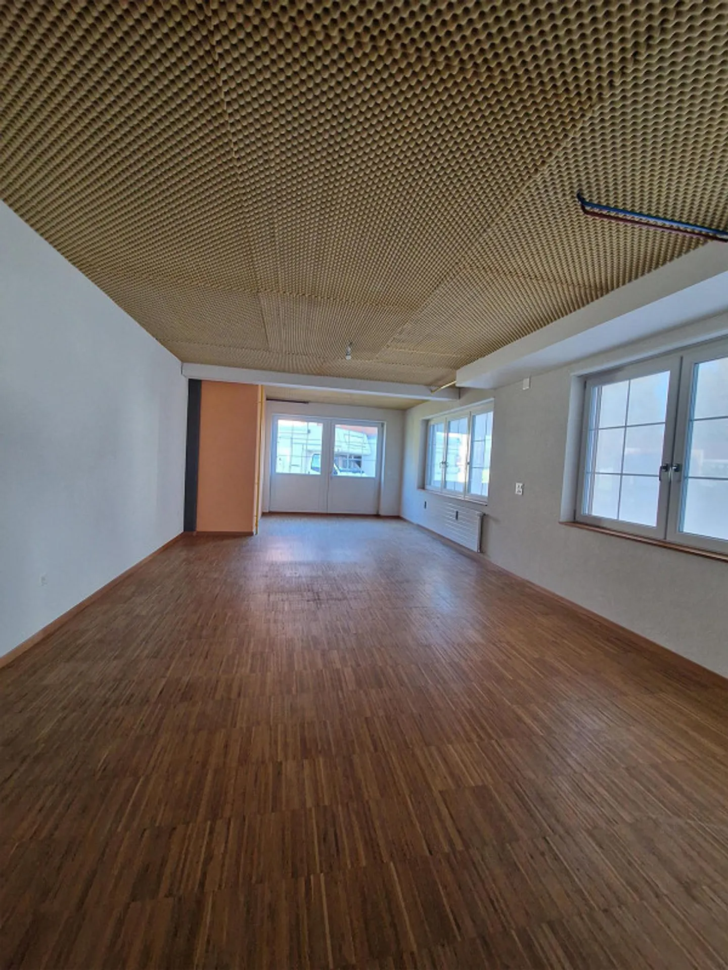 Vielseitig nutzbarer Gewerberaum - Foto 1 von 4