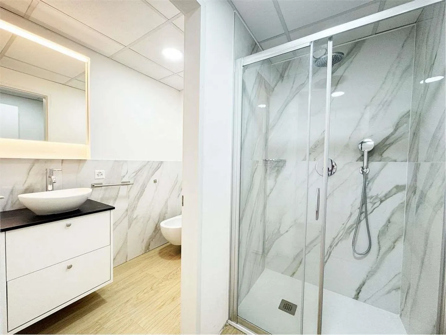 Appartamento 2,5 locali arredato nel centro di Lugano, zona Elvetico - Foto 4 di 4