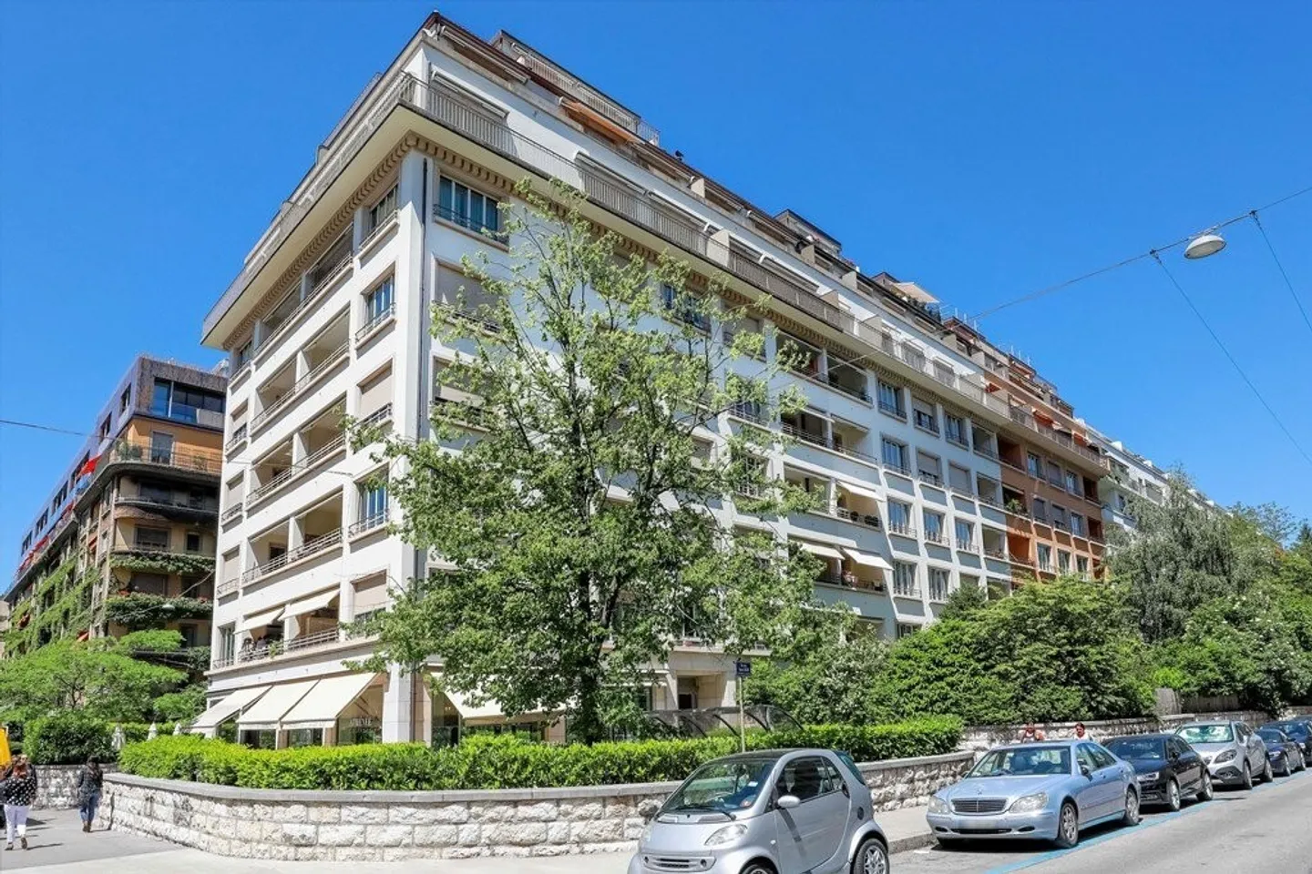 Geräumige 2,5 Zimmer zur Miete, kürzlich renoviert - Foto 1 von 7