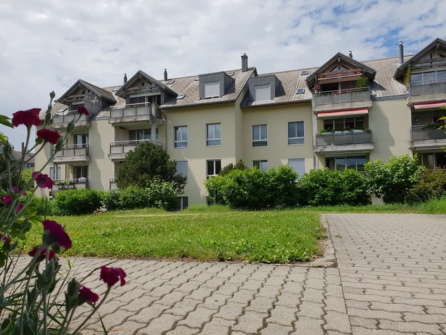 Votre recherche d'appartement se termine ici! - Photo 1 sur 9