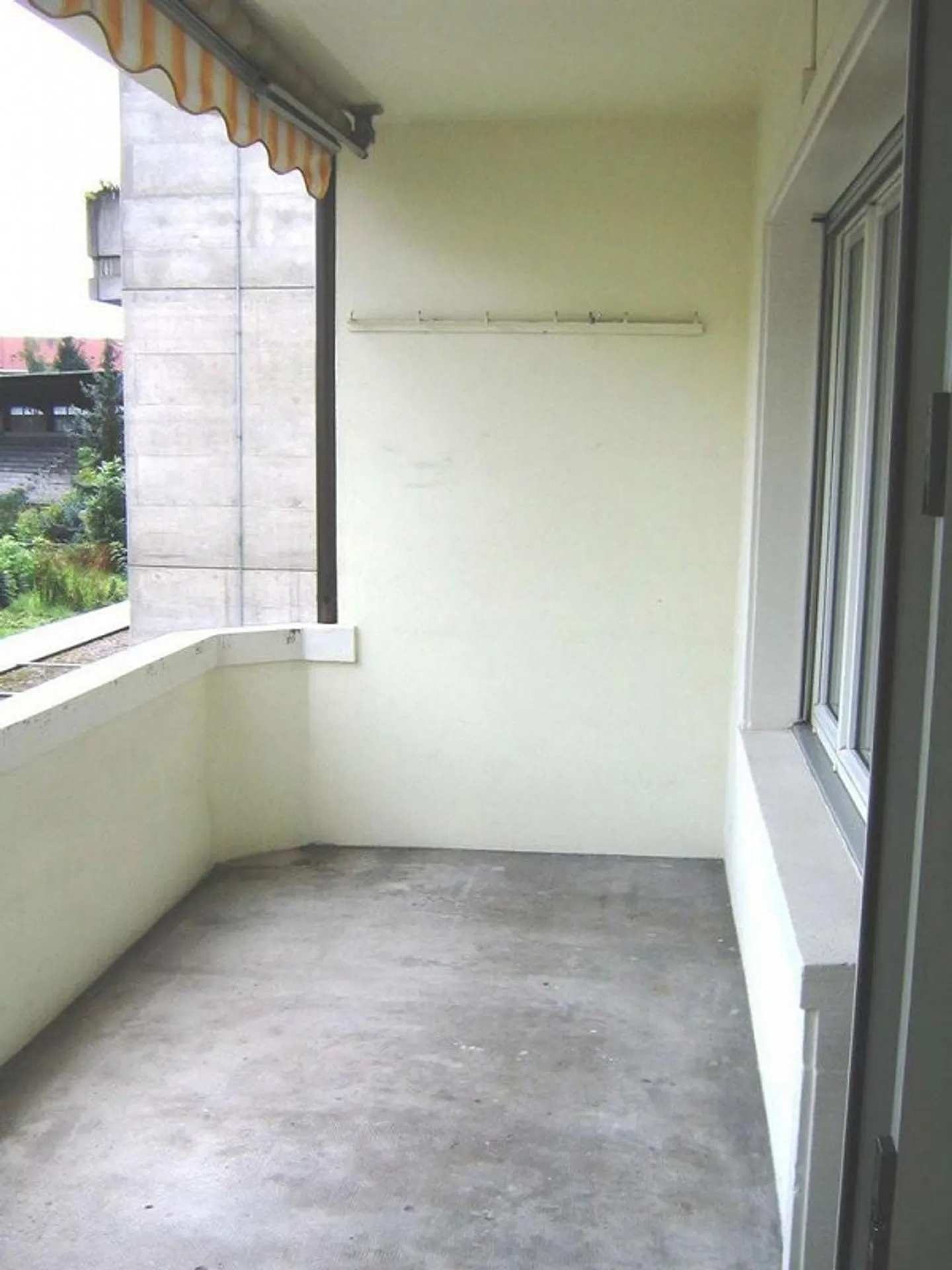 Modernes Apartment mit Balkon - Foto 6 von 7