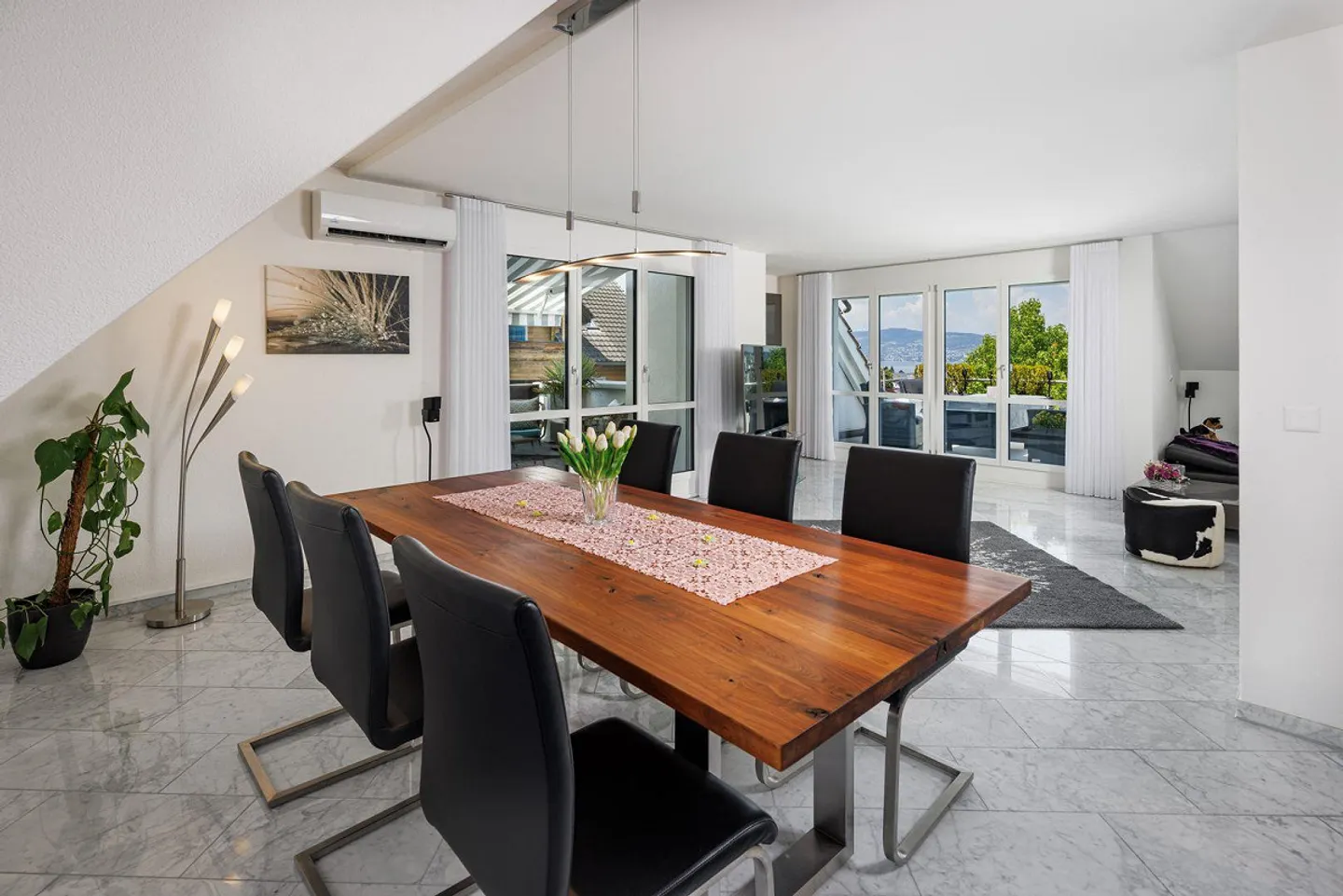 Elegante Duplex-Wohnung in Richterswil - Foto 1 von 13