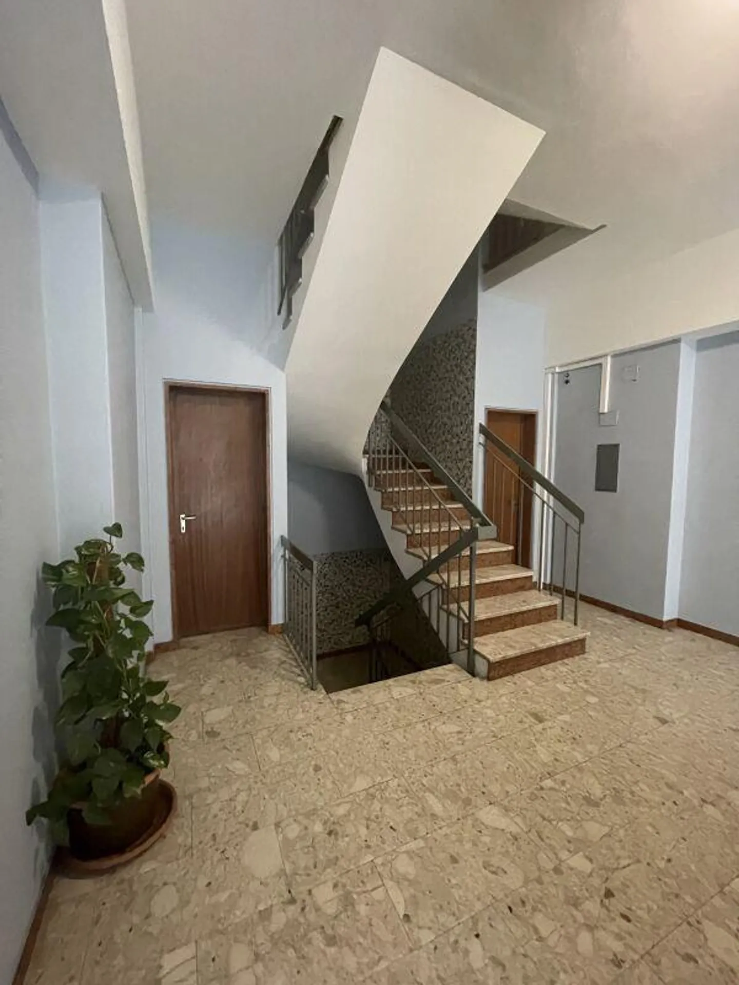 Monolocale con Grande Cucina - Foto 2 di 4