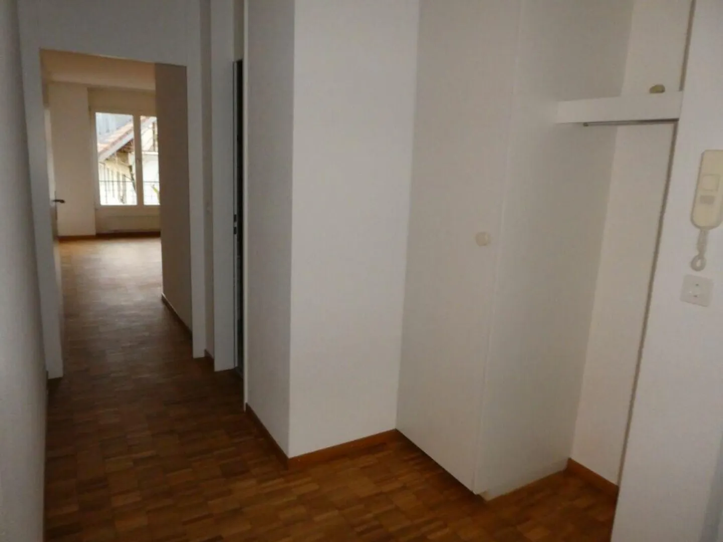 Appartamento moderno di 3,5 locali al piano terra con terrazza vicino all'Inselspital, 3008 Berna - Foto 8 di 10