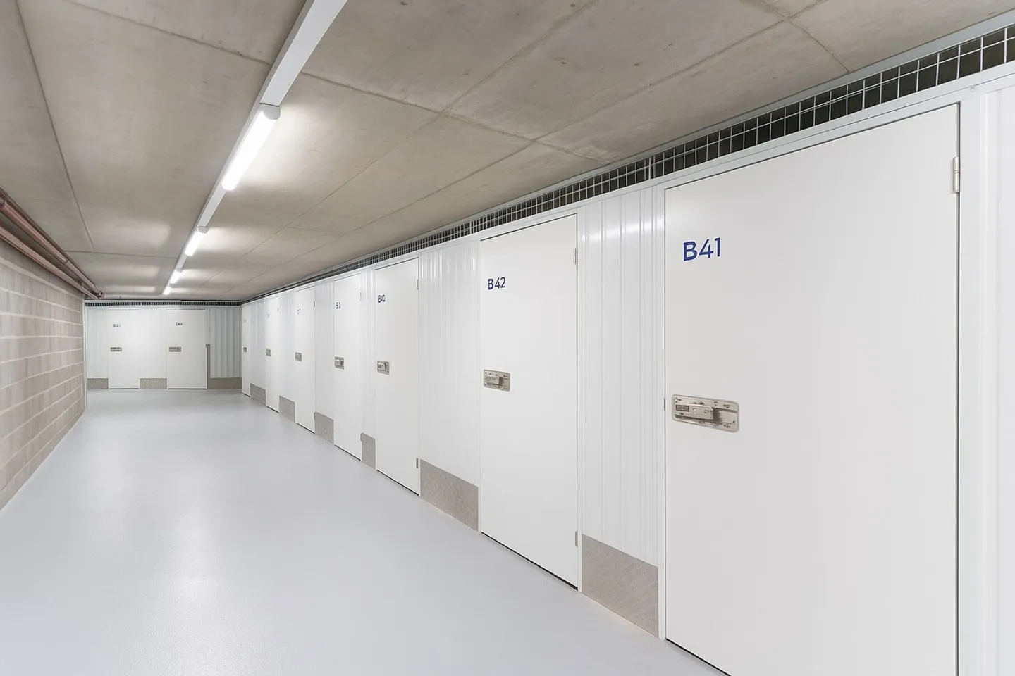 Boxes de self-stockage 24h/24 à Genève - Photo 2 sur 11