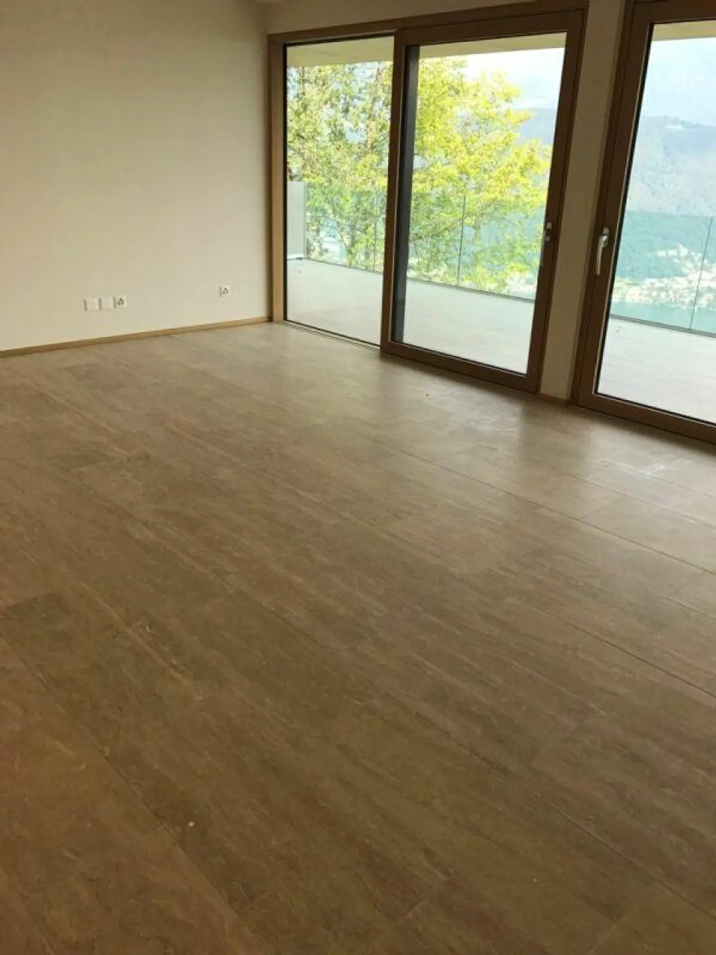 Appartamento con vista lago - Foto 10 di 30