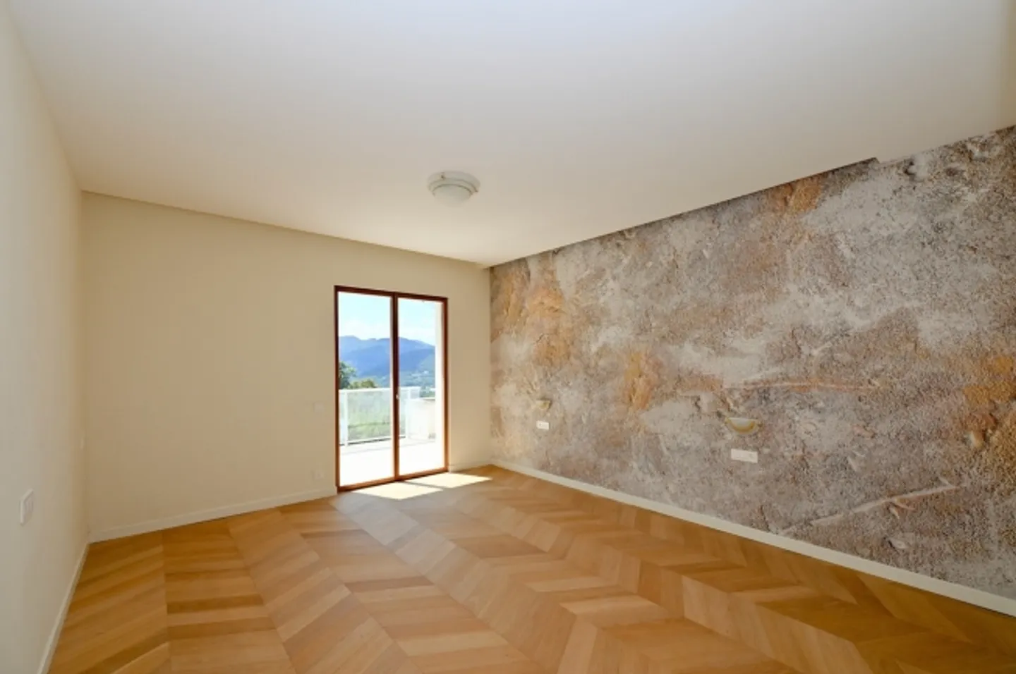 Attico lussuoso con vista laterale sul lago, piscina privata e SPA - Foto 8 di 18