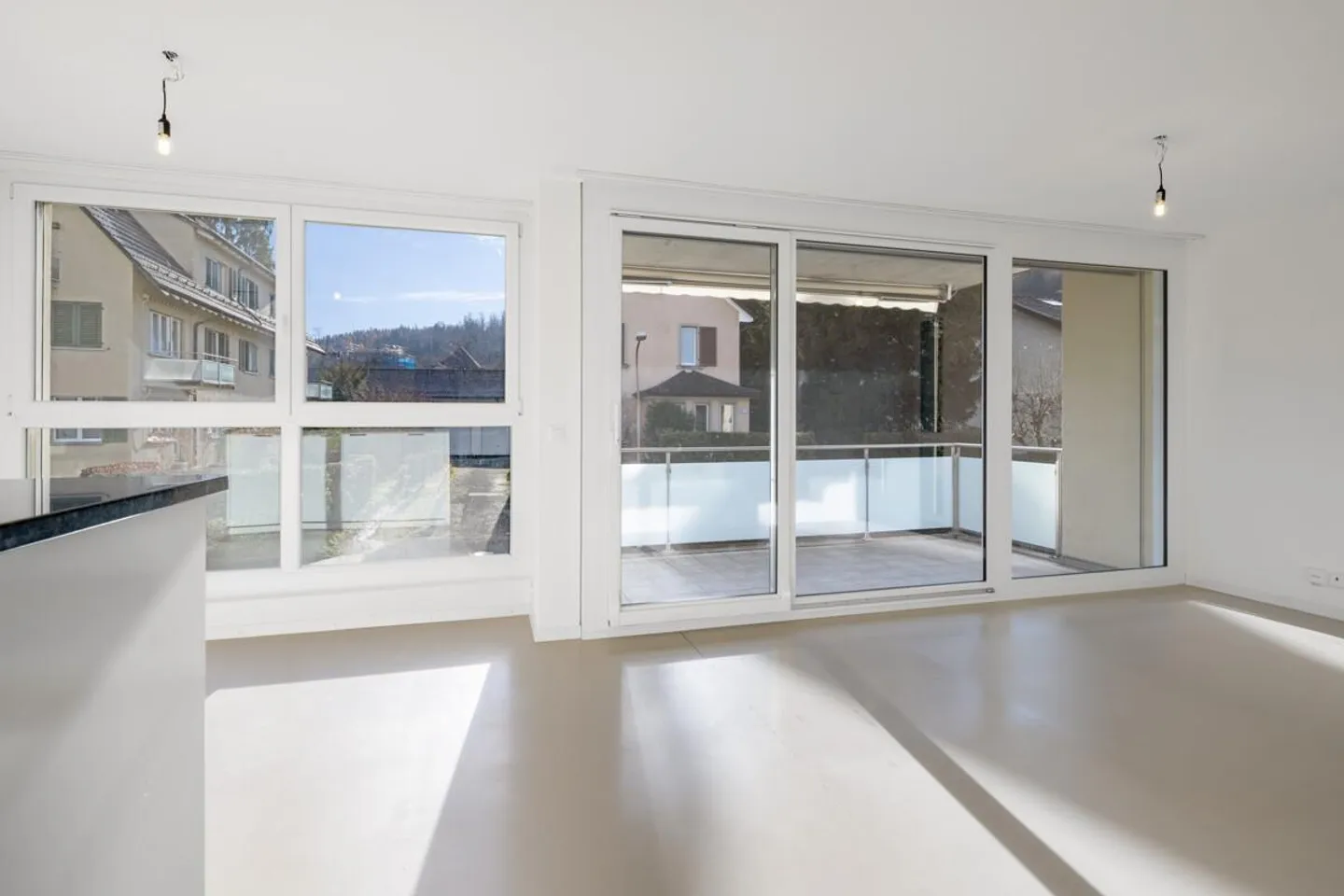 Zürich : Vivre au centre avec balcon et jardin privé - Photo 2 sur 6