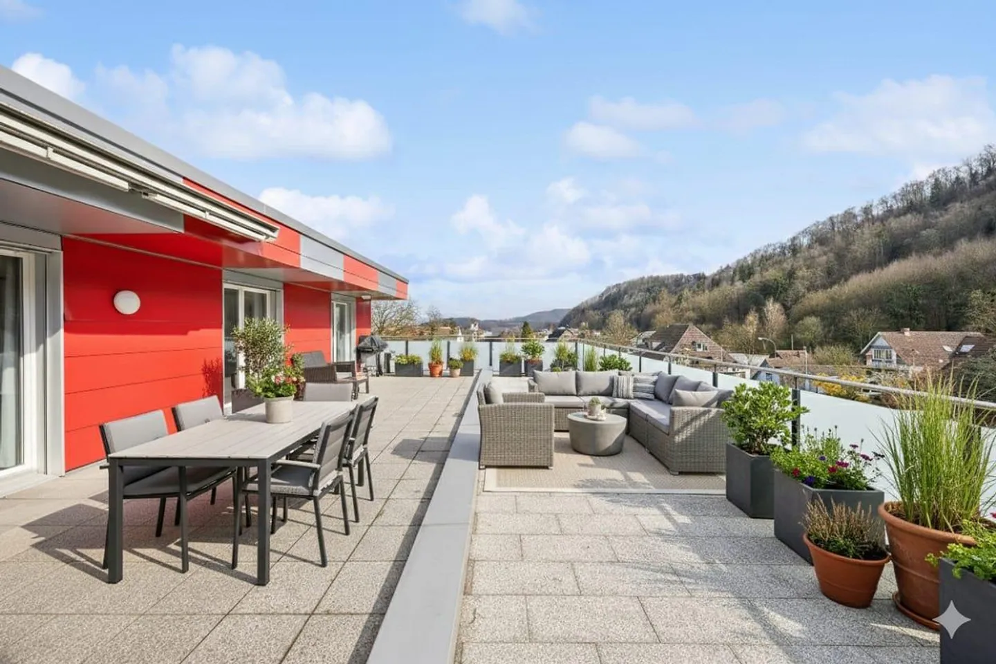 Appartement en attique de 4,5 pièces avec grande terrasse sur le toit ! - Photo 11 sur 13