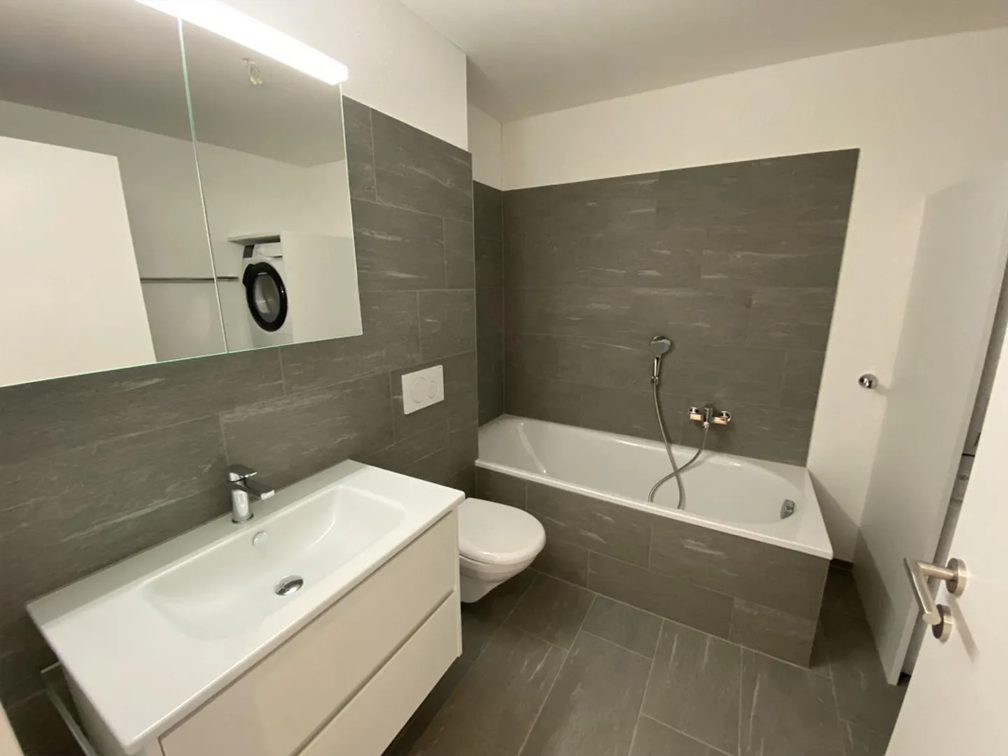 Appartement moderne 3.5 pièces à Kempten – aménagement de haute qualité avec balcon - Photo 6 sur 10